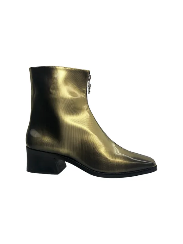 hologram welt sole boot made by Suzanne Rae