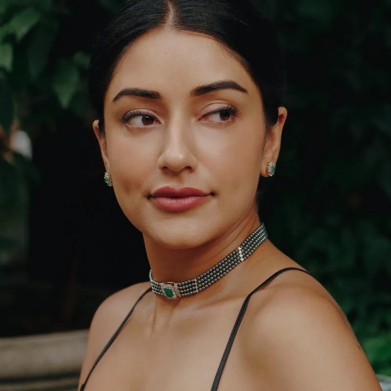 Elizabeth Ash Choker Necklace sold by Vibe With Moi