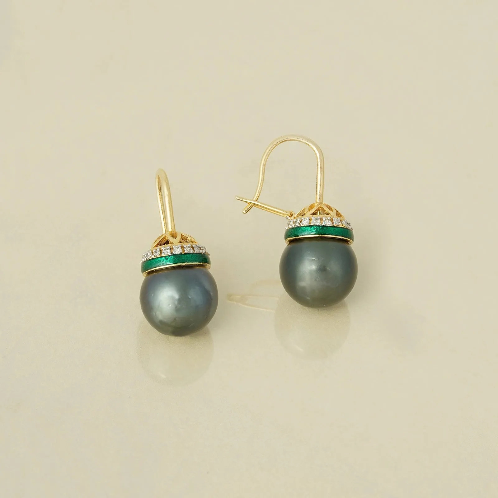 Chloe Tahitian Pearl Earrings sold by Vibe With Moi product image thumbnail 5