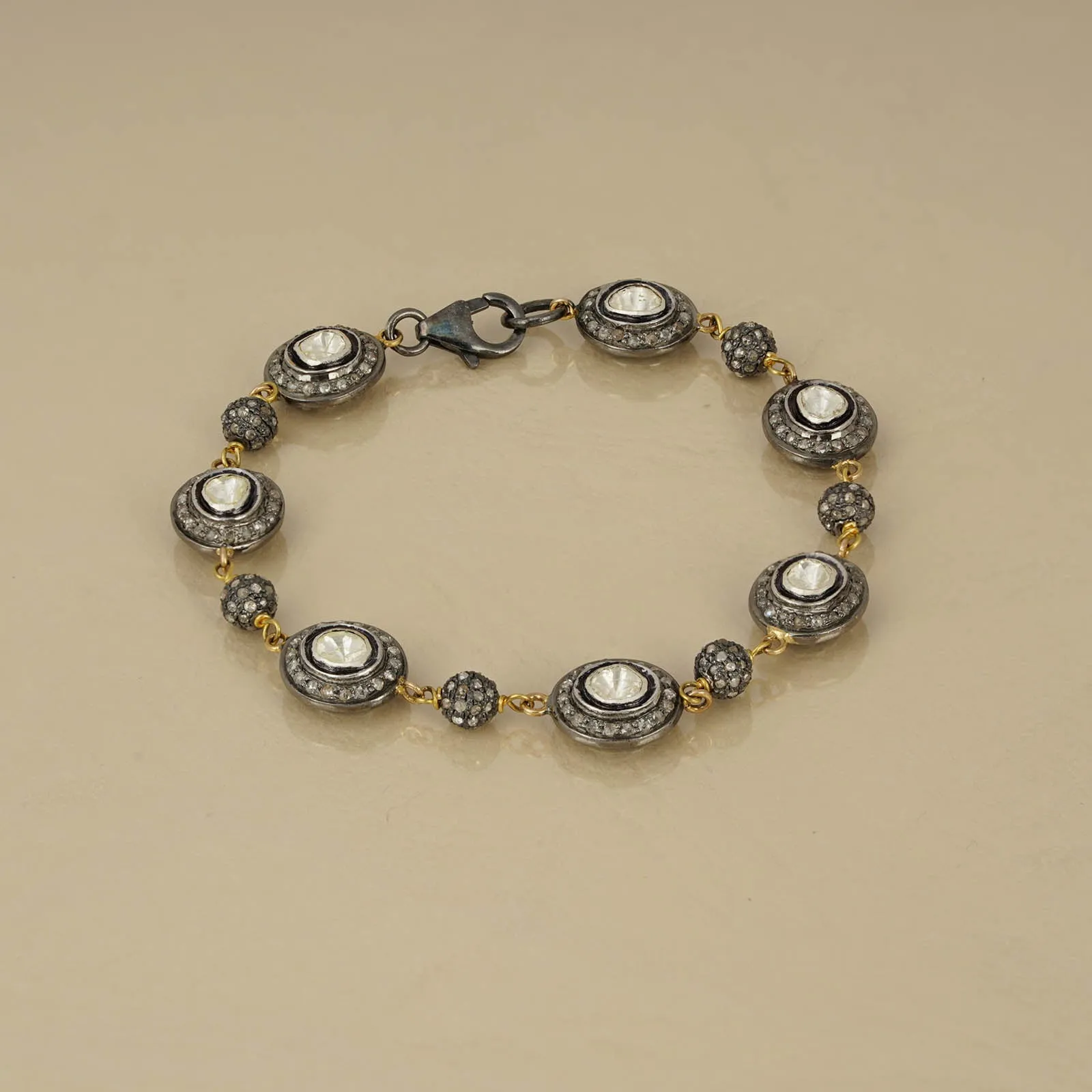 Heer Bracelet sold by Vibe With Moi