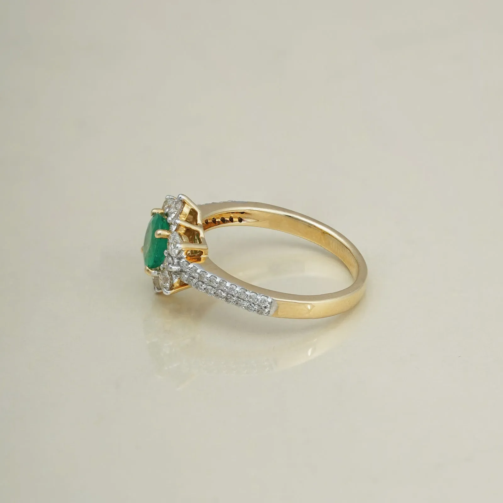 Amor Emerald Ring sold by Vibe With Moi product image thumbnail 3