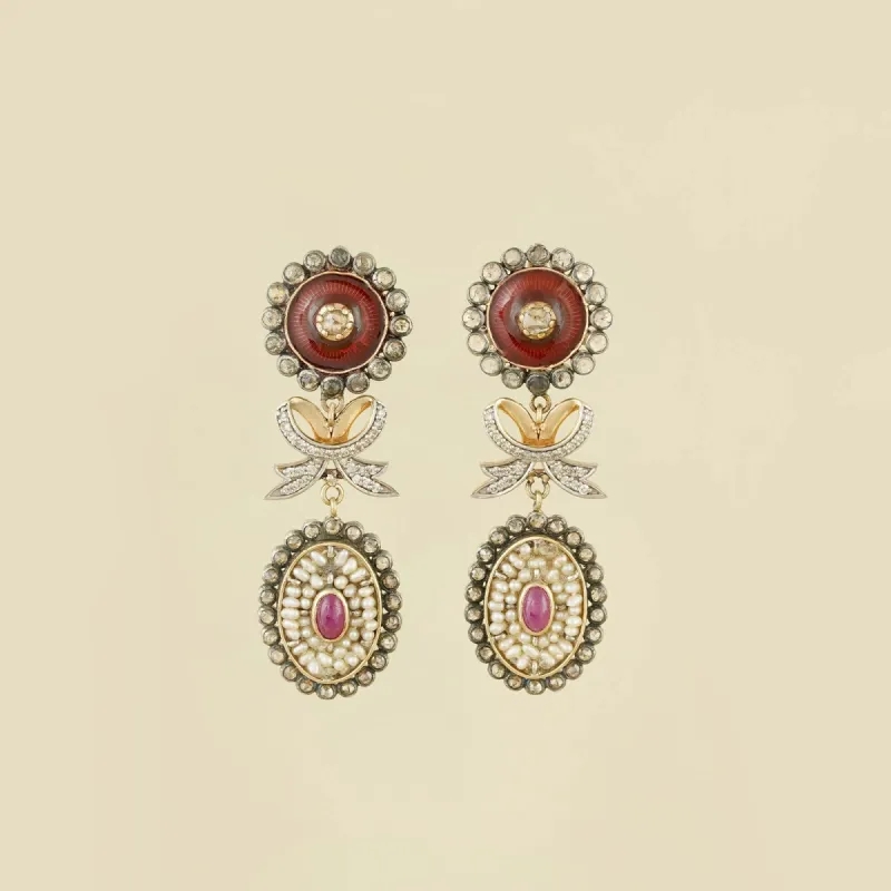 Sarai Earrings sold by Vibe With Moi