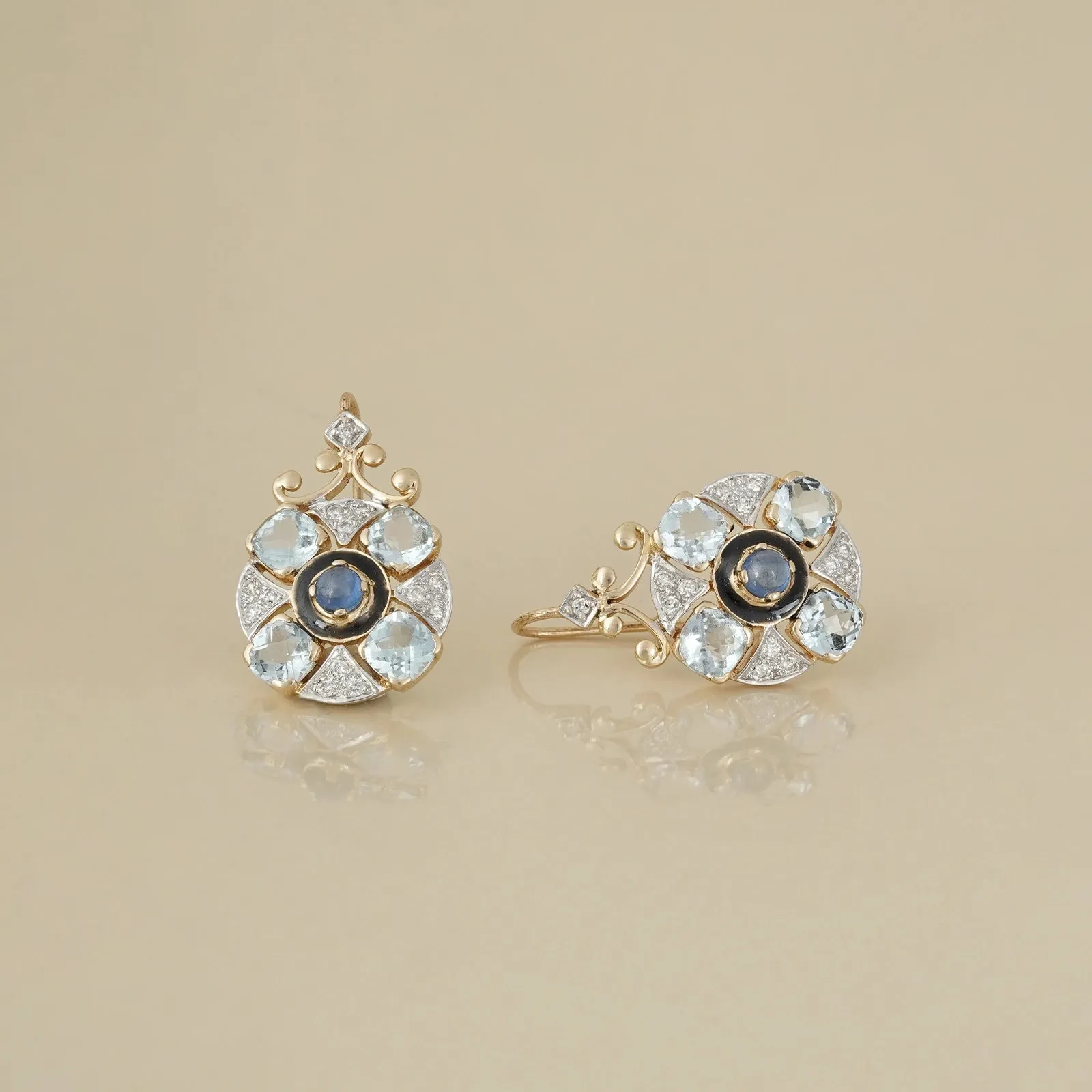 Zaha Mini Earrings sold by Vibe With Moi product image thumbnail 3