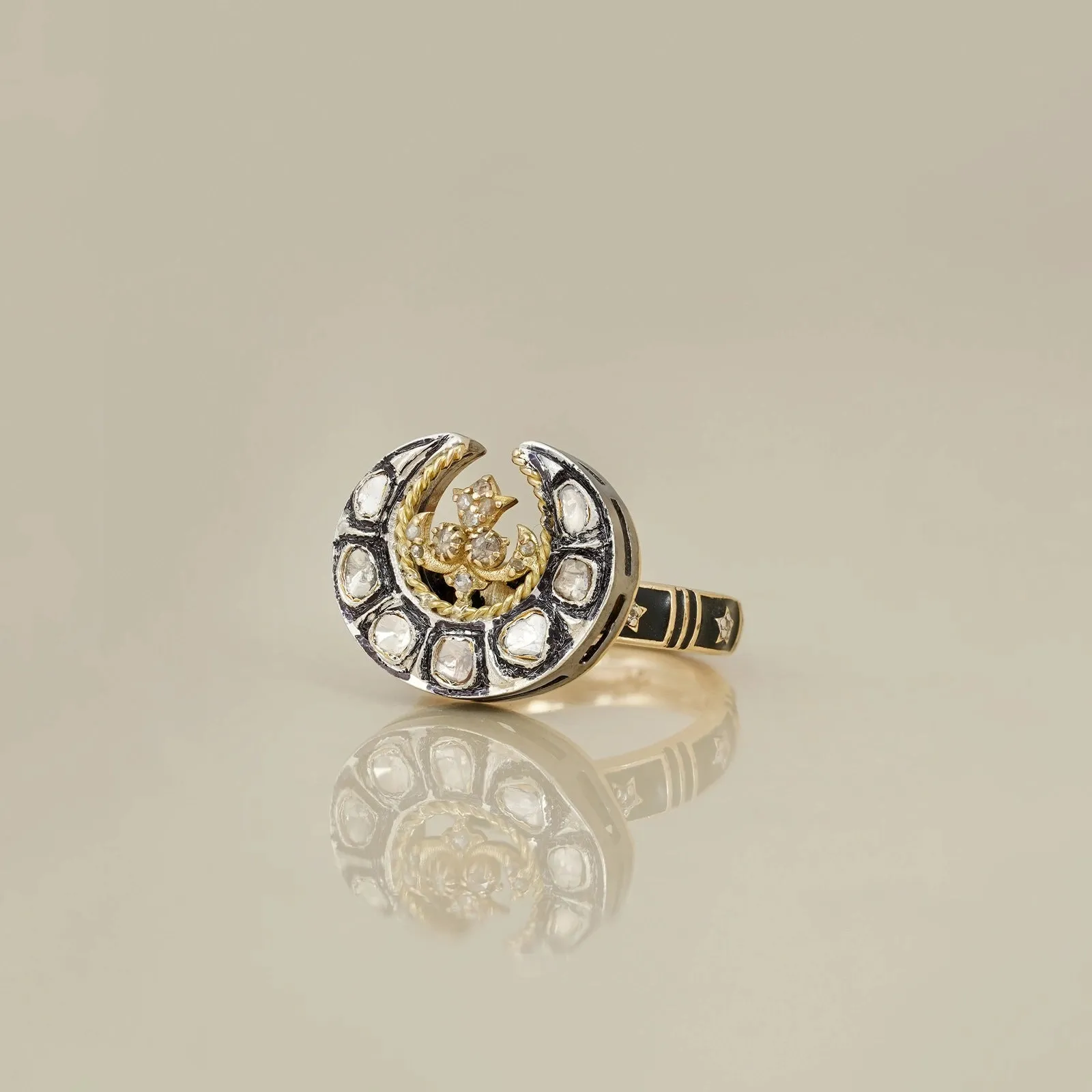 Mehnoor Ring sold by Vibe With Moi product image thumbnail 3