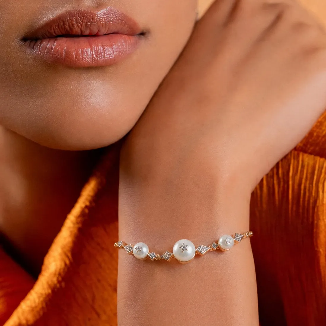 Aeri Bracelet sold by Vibe With Moi