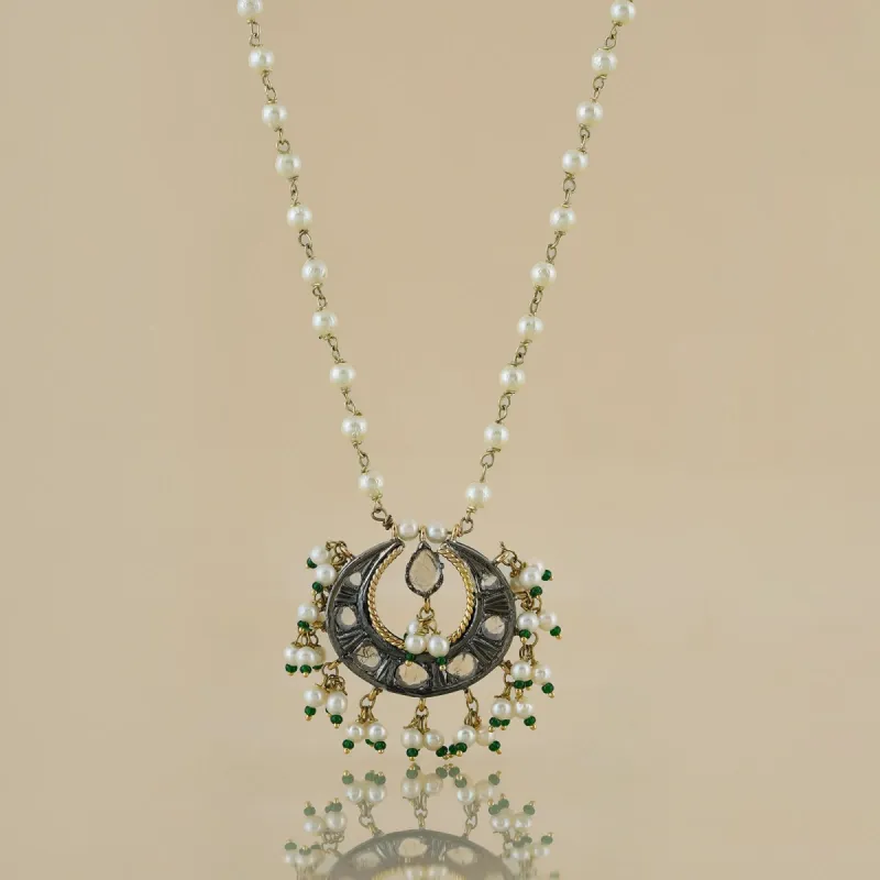 Mehnoor Pendant sold by Vibe With Moi
