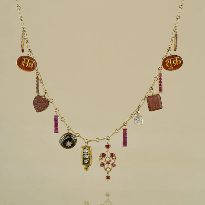 Leena Necklace sold by Vibe With Moi