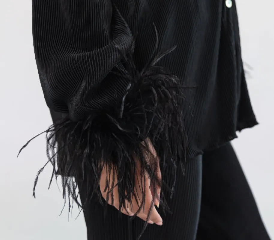 Noir Detachable Feather Cuffs (Set of 2) sold by waverles