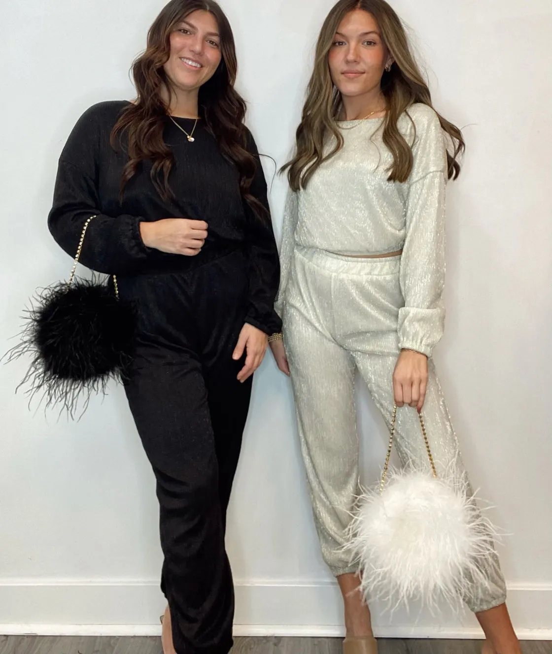 Ostrich Feather Purse in Noir sold by waverles product image thumbnail 4