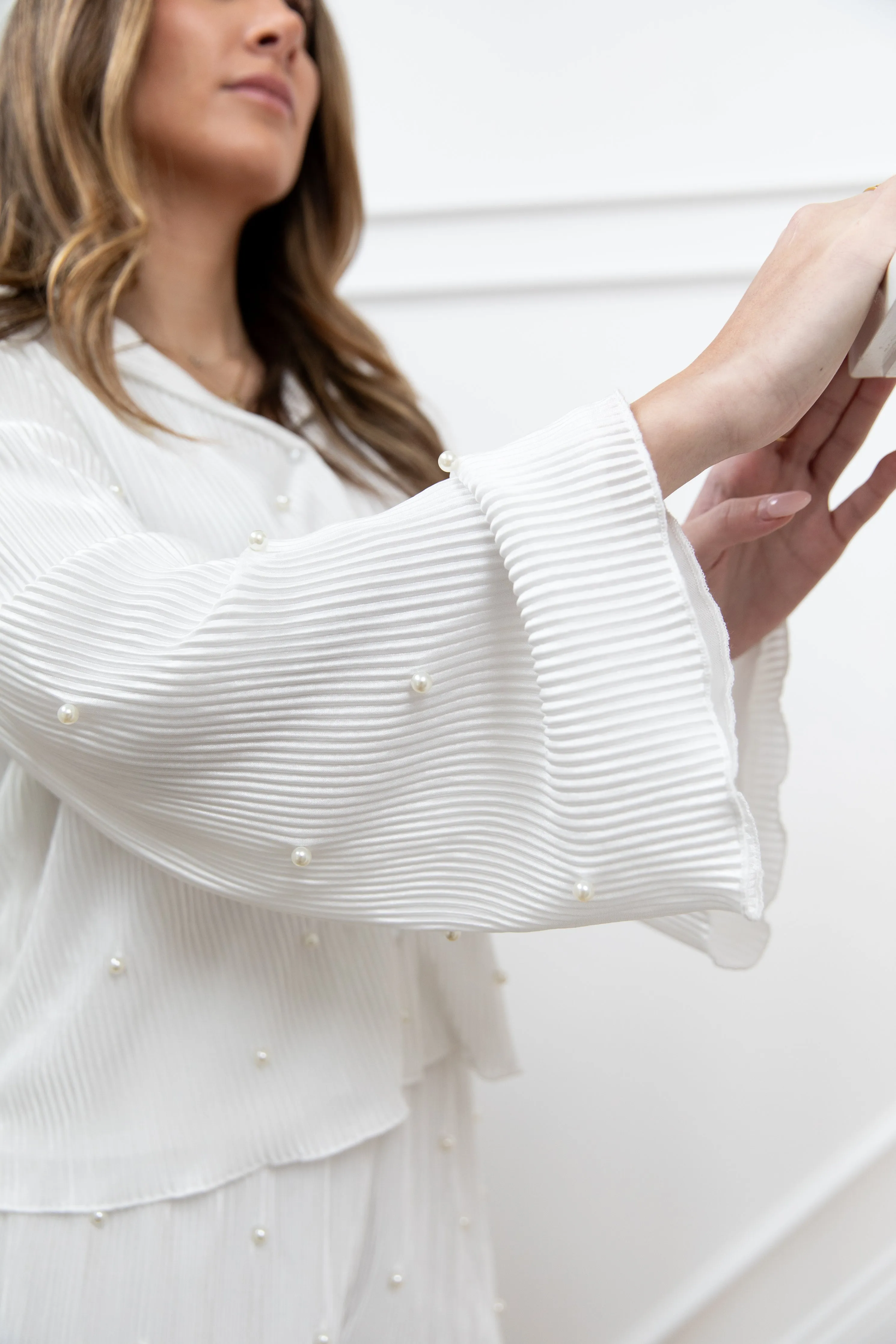 Jade Bridal Pearly Pleats Short Tie Set in Dove sold by waverles product image thumbnail 4