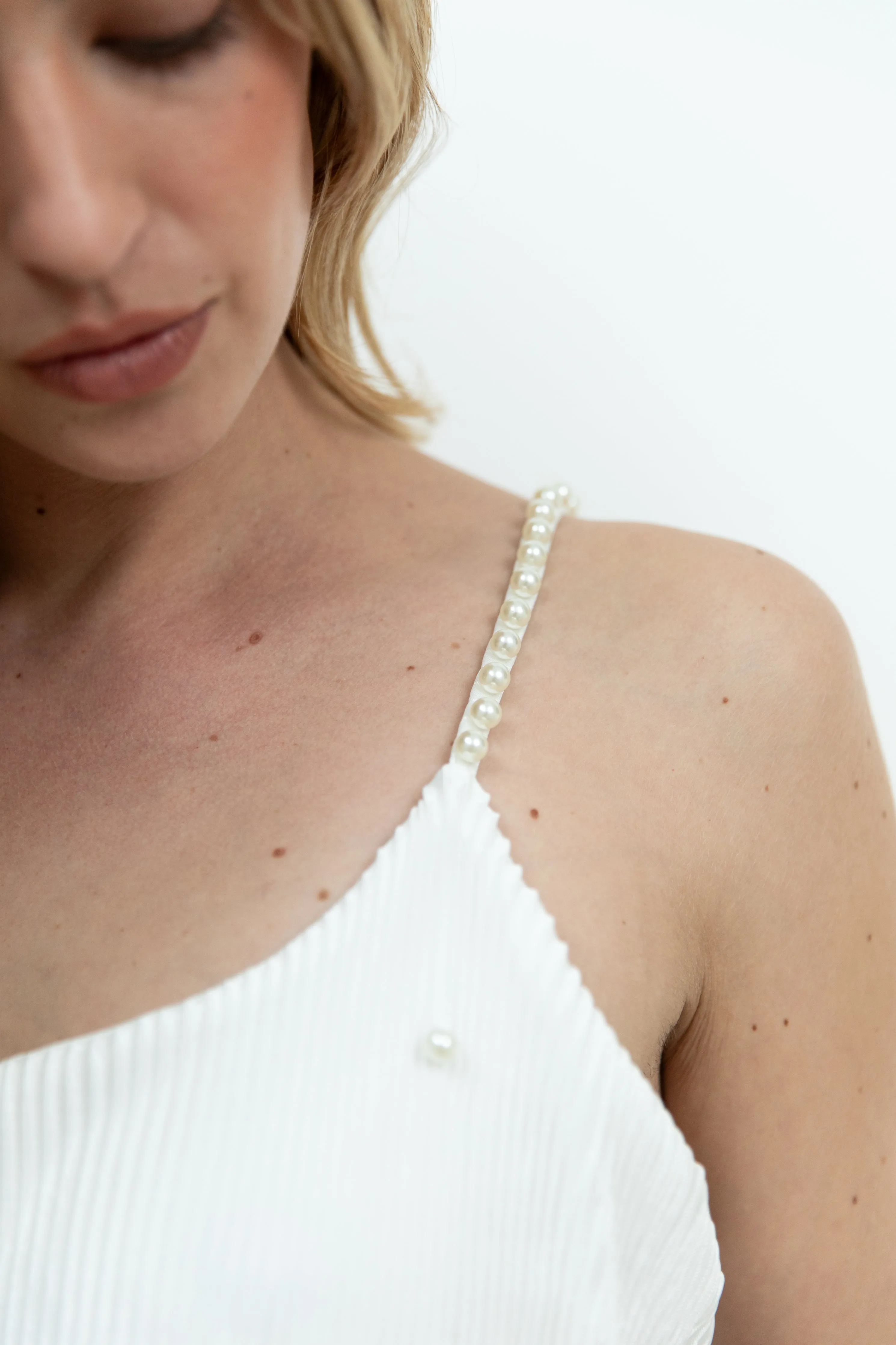 Piper Pearly Bridal Set sold by waverles product image thumbnail 3