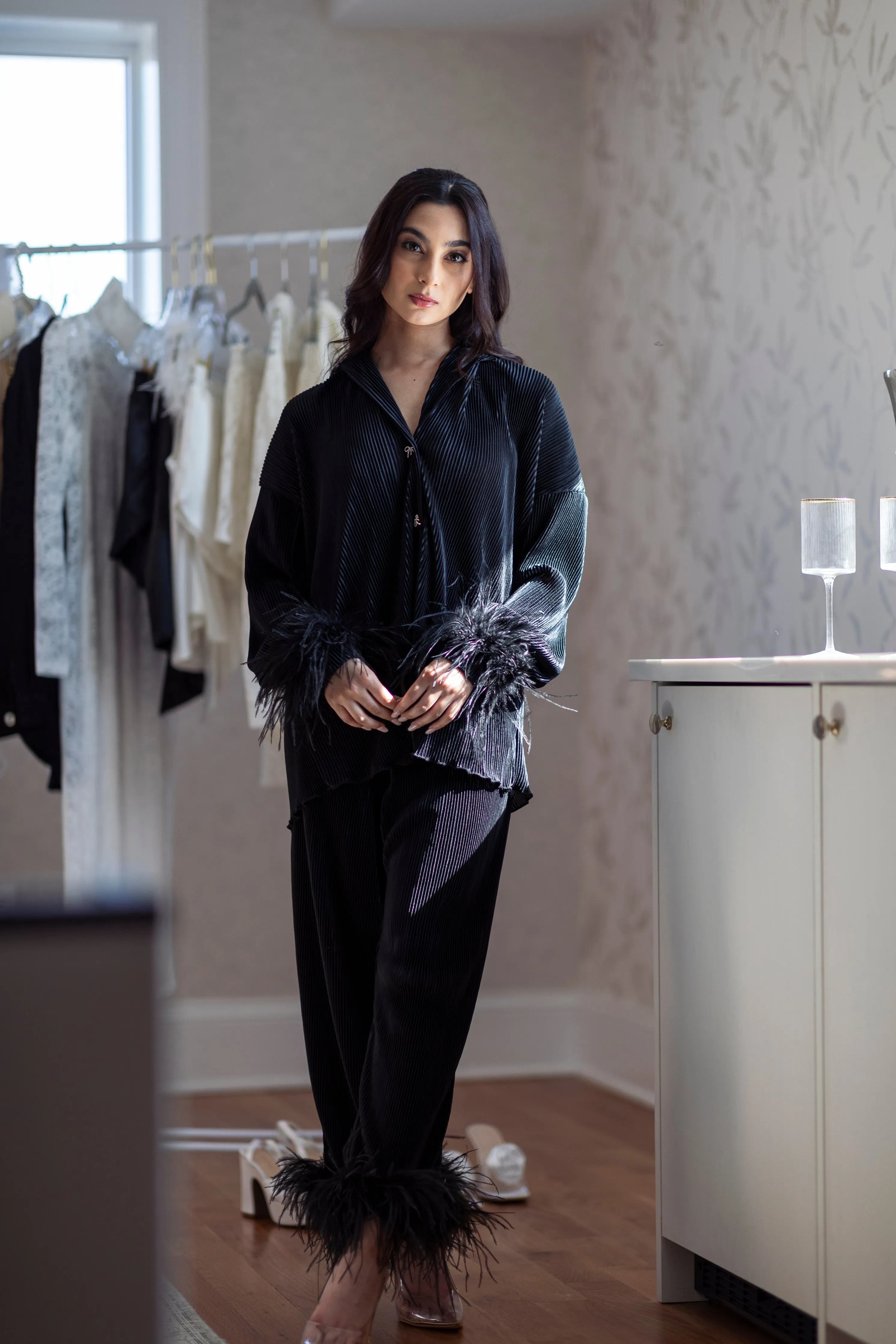 Pleated Luxe Feather Bridal Set in Noir sold by waverles product image thumbnail 2