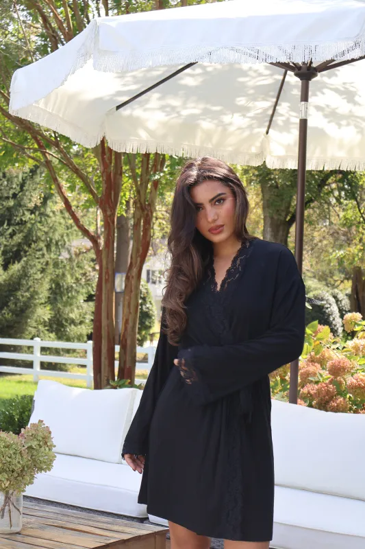 Bamboo Lace Trim Short Robe in Noir sold by waverles