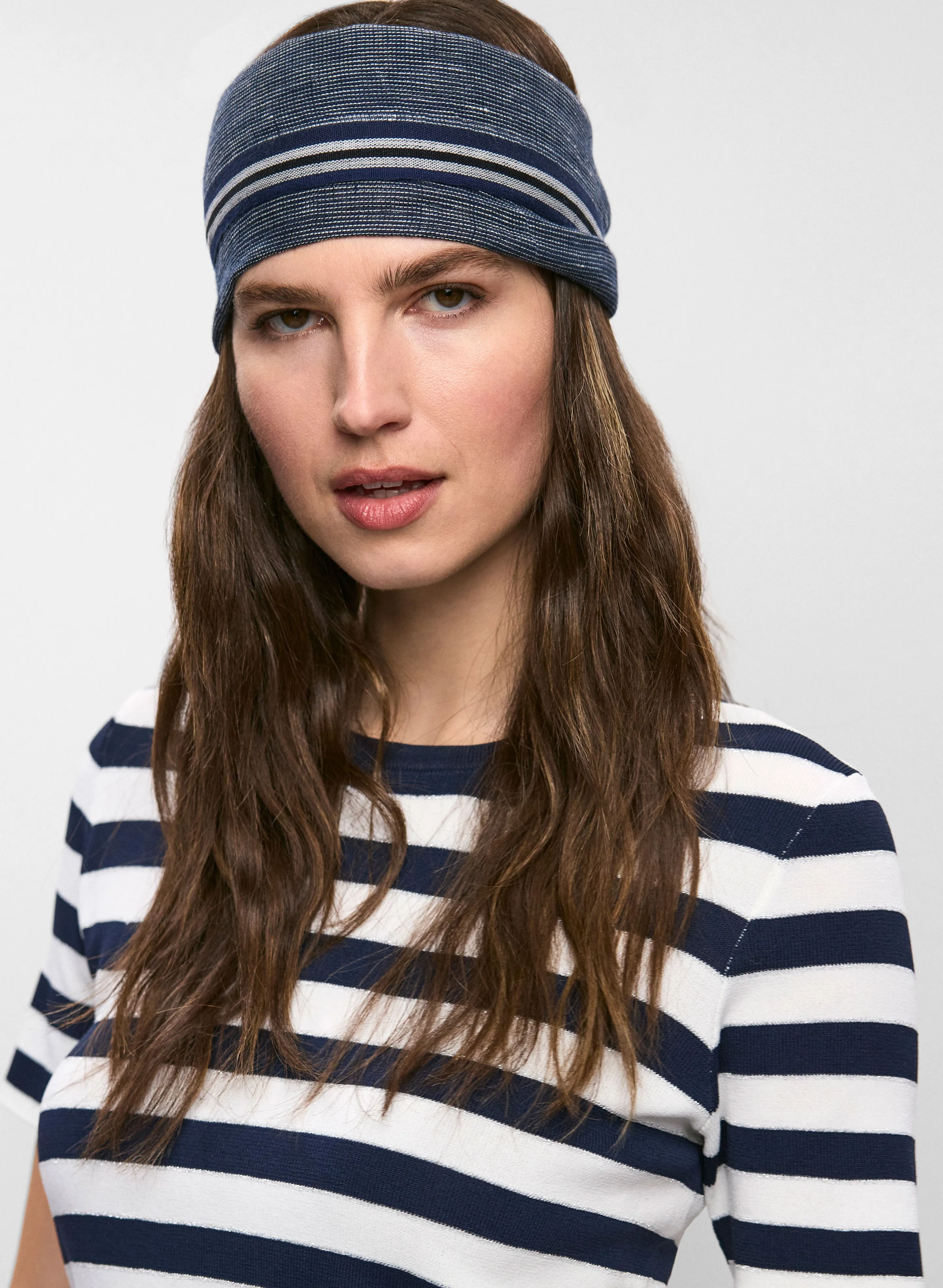 Striped Trim Linen Scarf sold by Melanie Lyne product image thumbnail 4