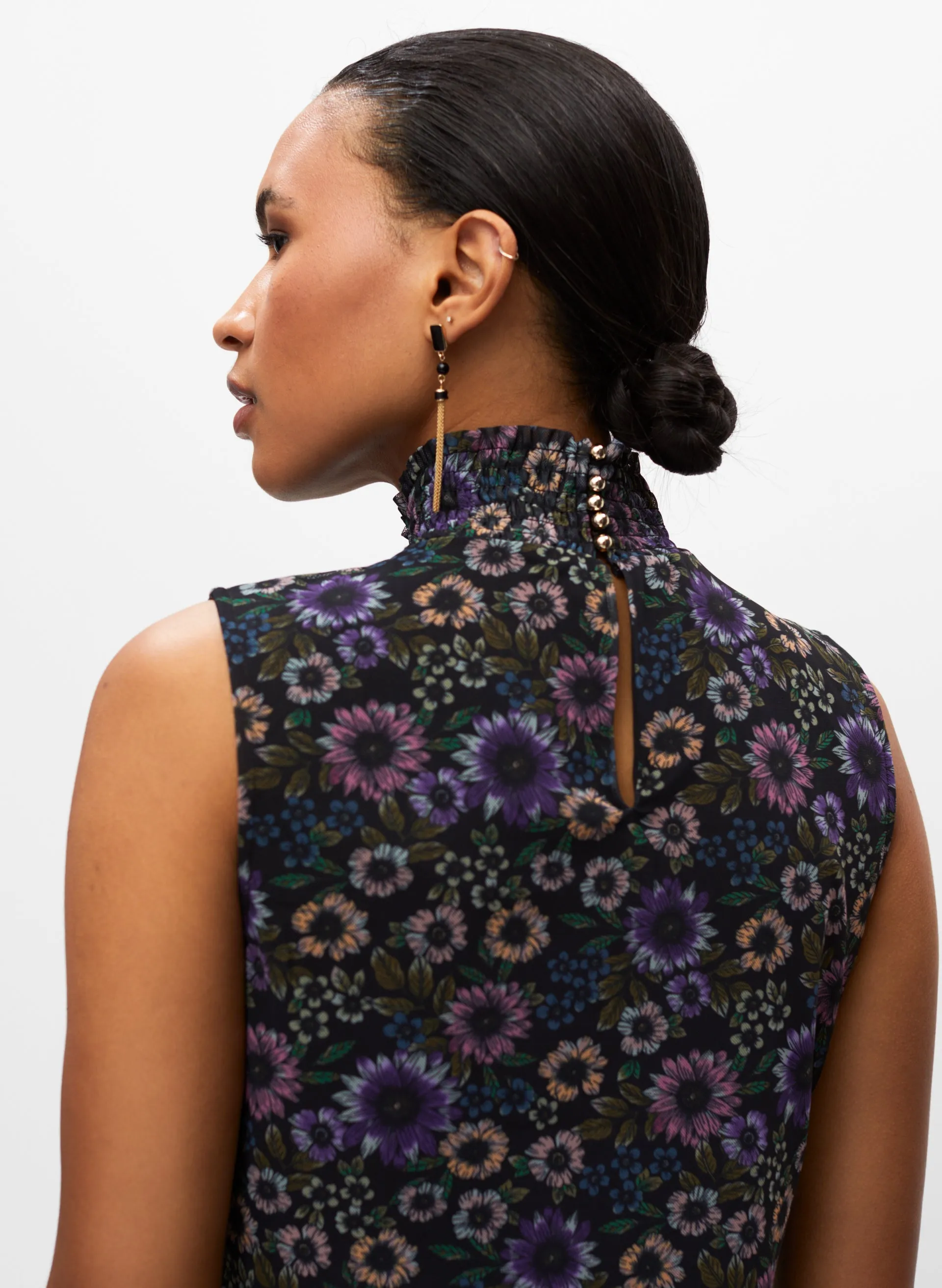 Floral Print Sleeveless Top sold by Melanie Lyne product image thumbnail 4