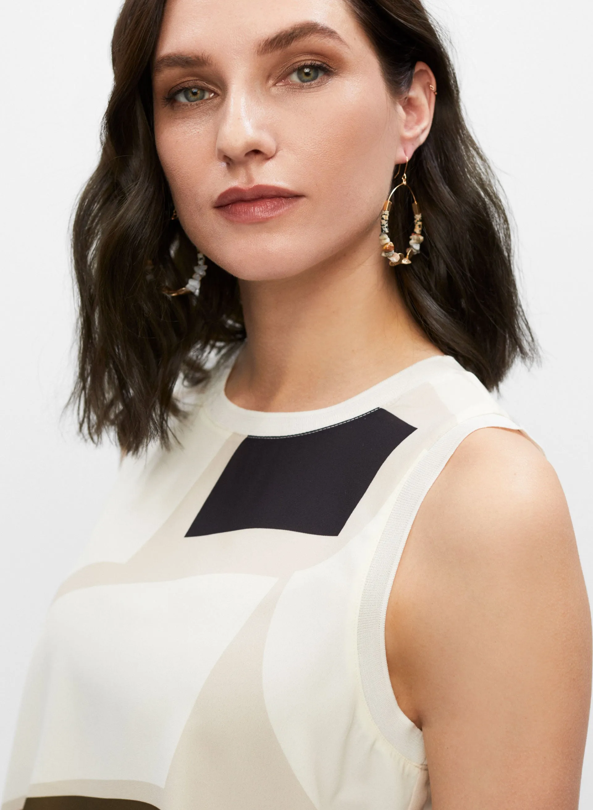 Geometric Print Sleeveless Blouse sold by Melanie Lyne product image thumbnail 2