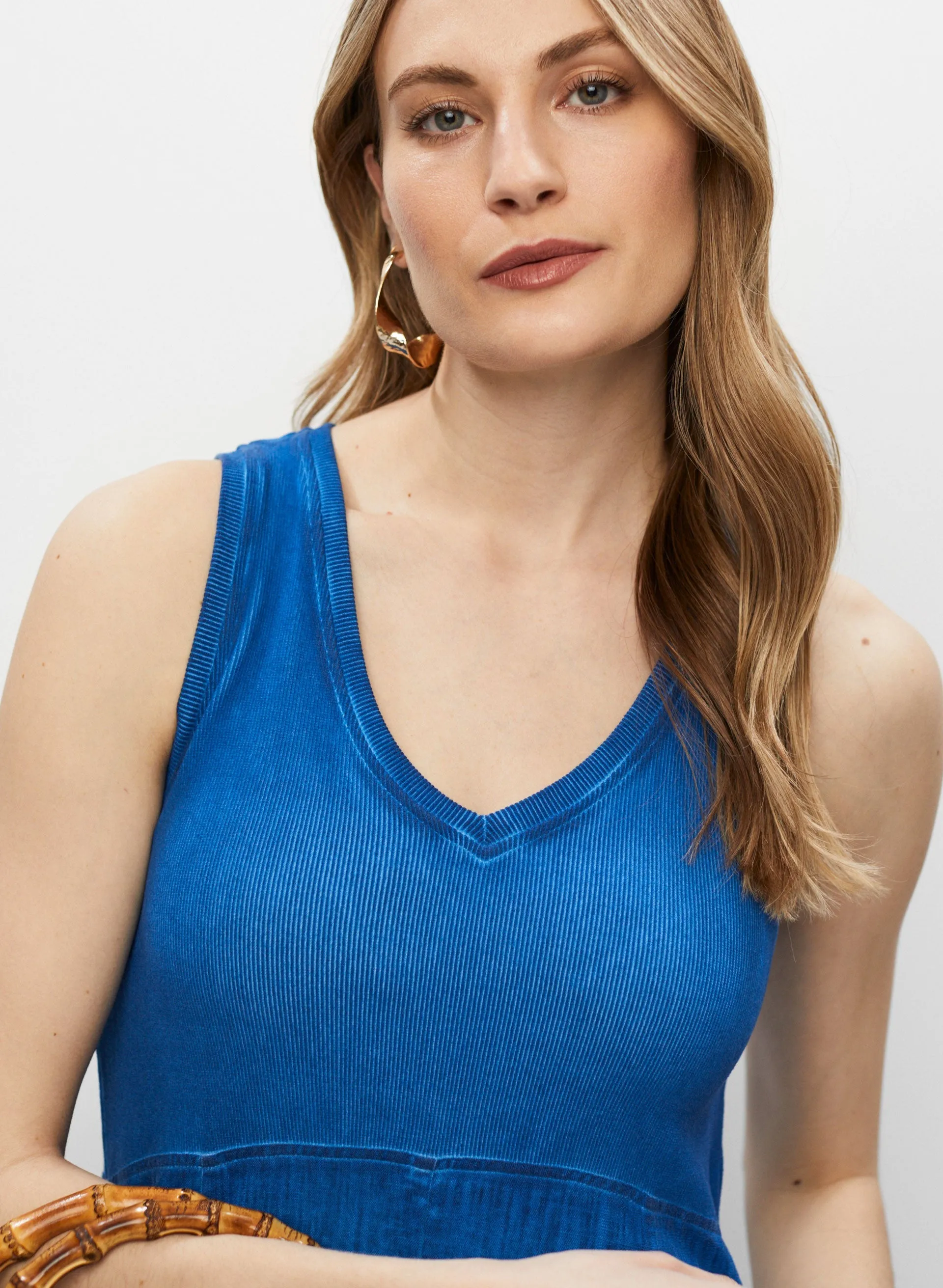 Sleeveless V-Neck Dress sold by Melanie Lyne product image thumbnail 2