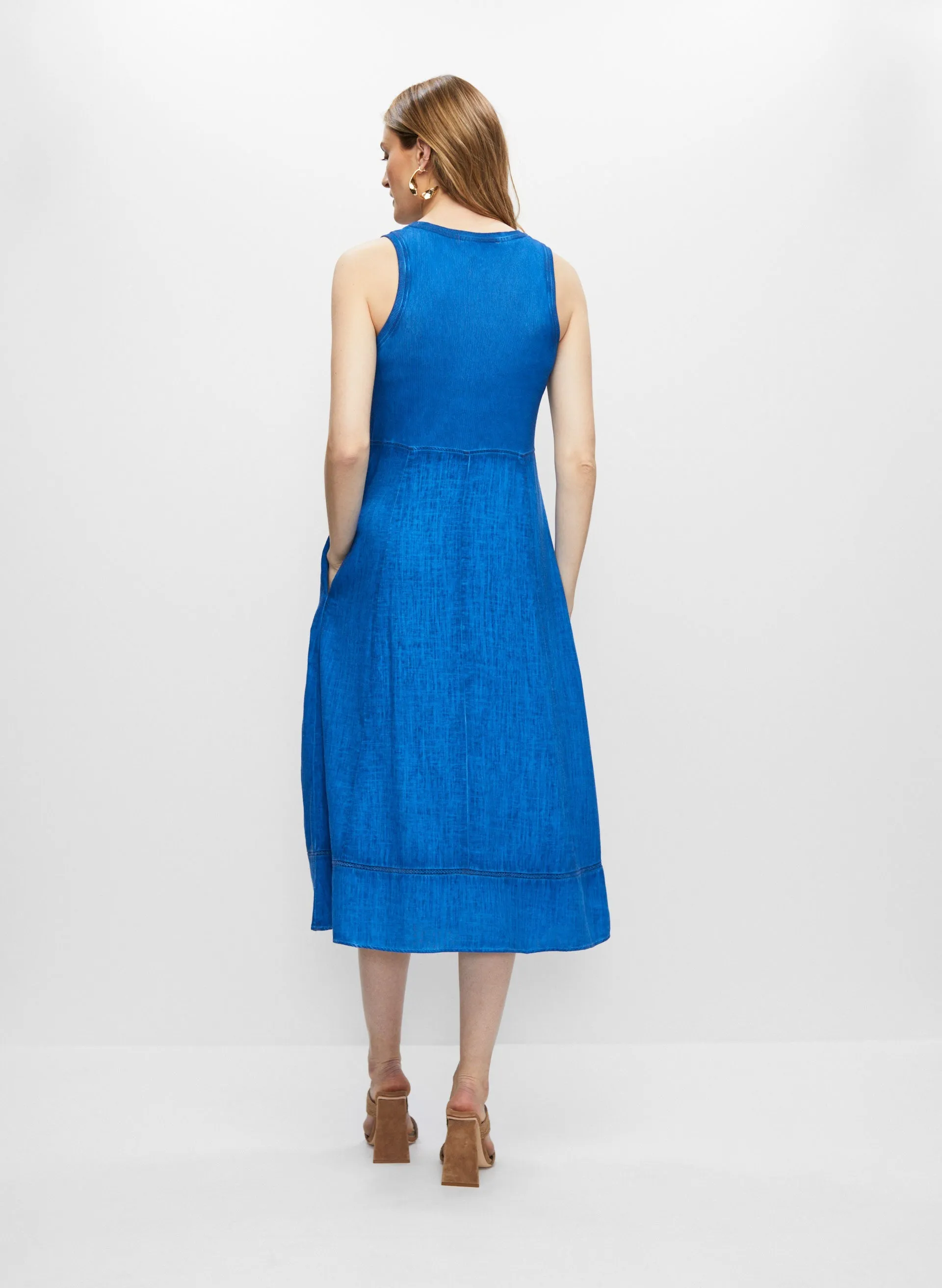 Sleeveless V-Neck Dress sold by Melanie Lyne product image thumbnail 4