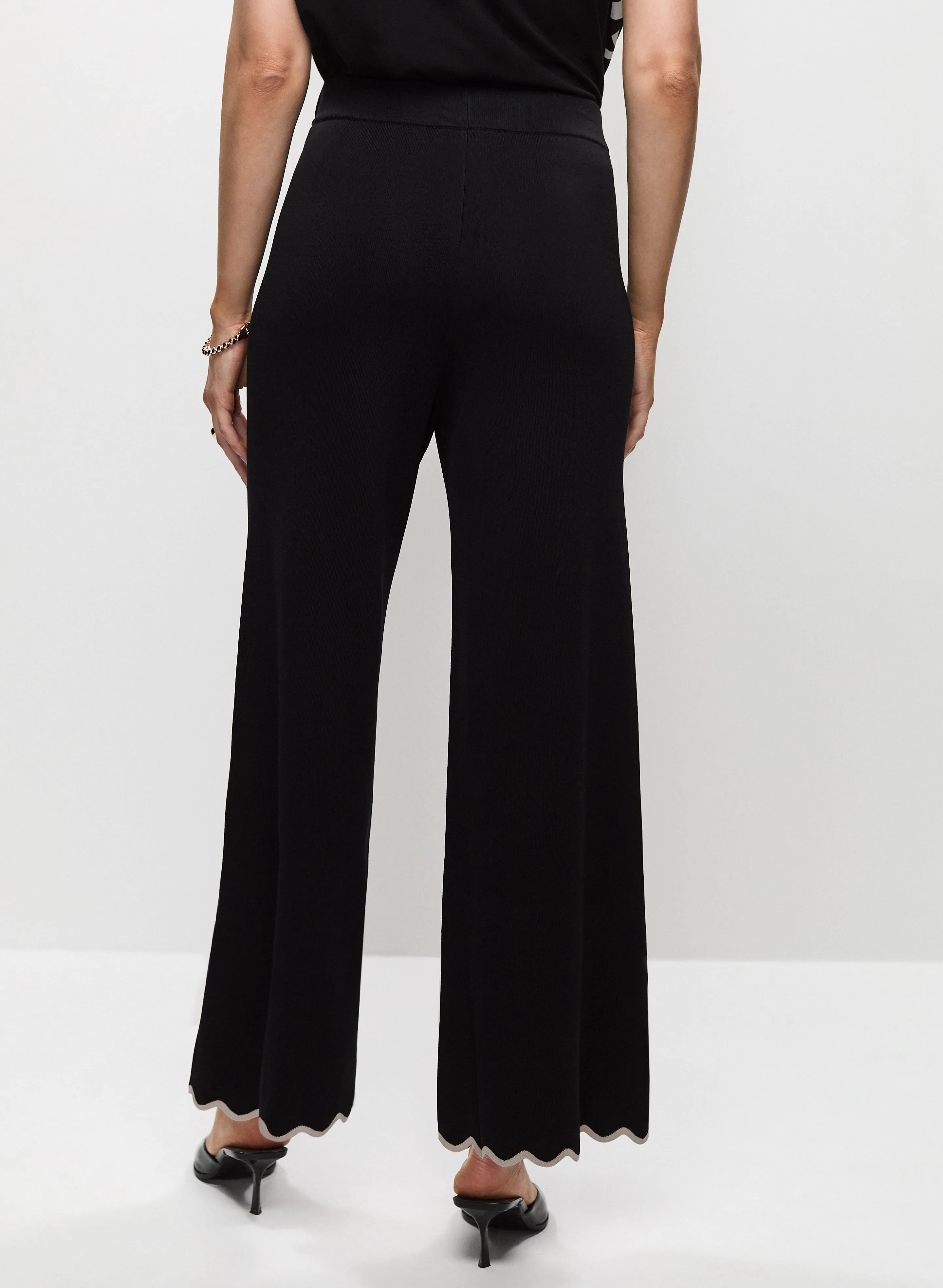 Knit Scallop Hem Culotte Pants sold by Melanie Lyne product image thumbnail 3