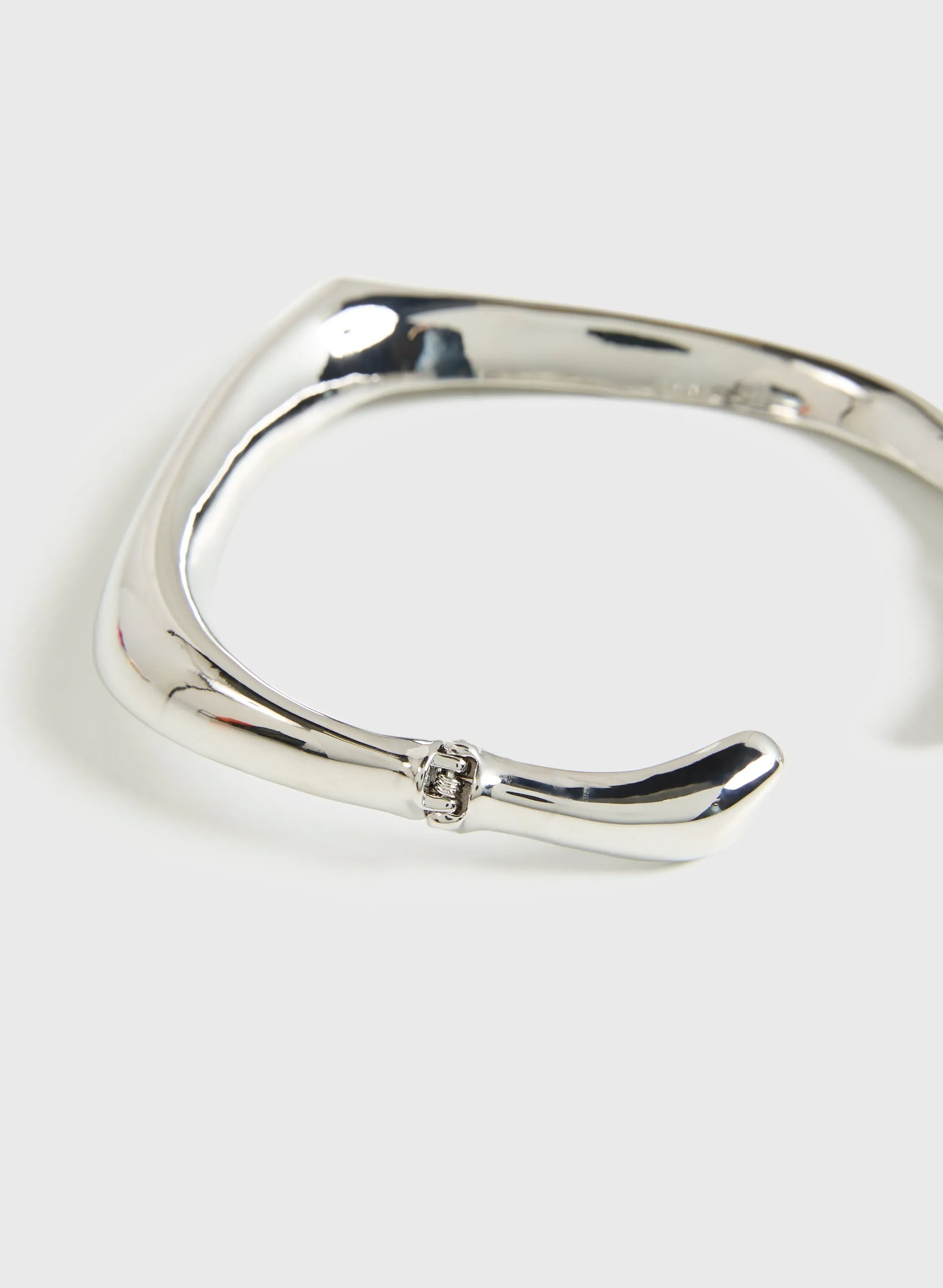 Open Collar V Necklace sold by Melanie Lyne product image thumbnail 2