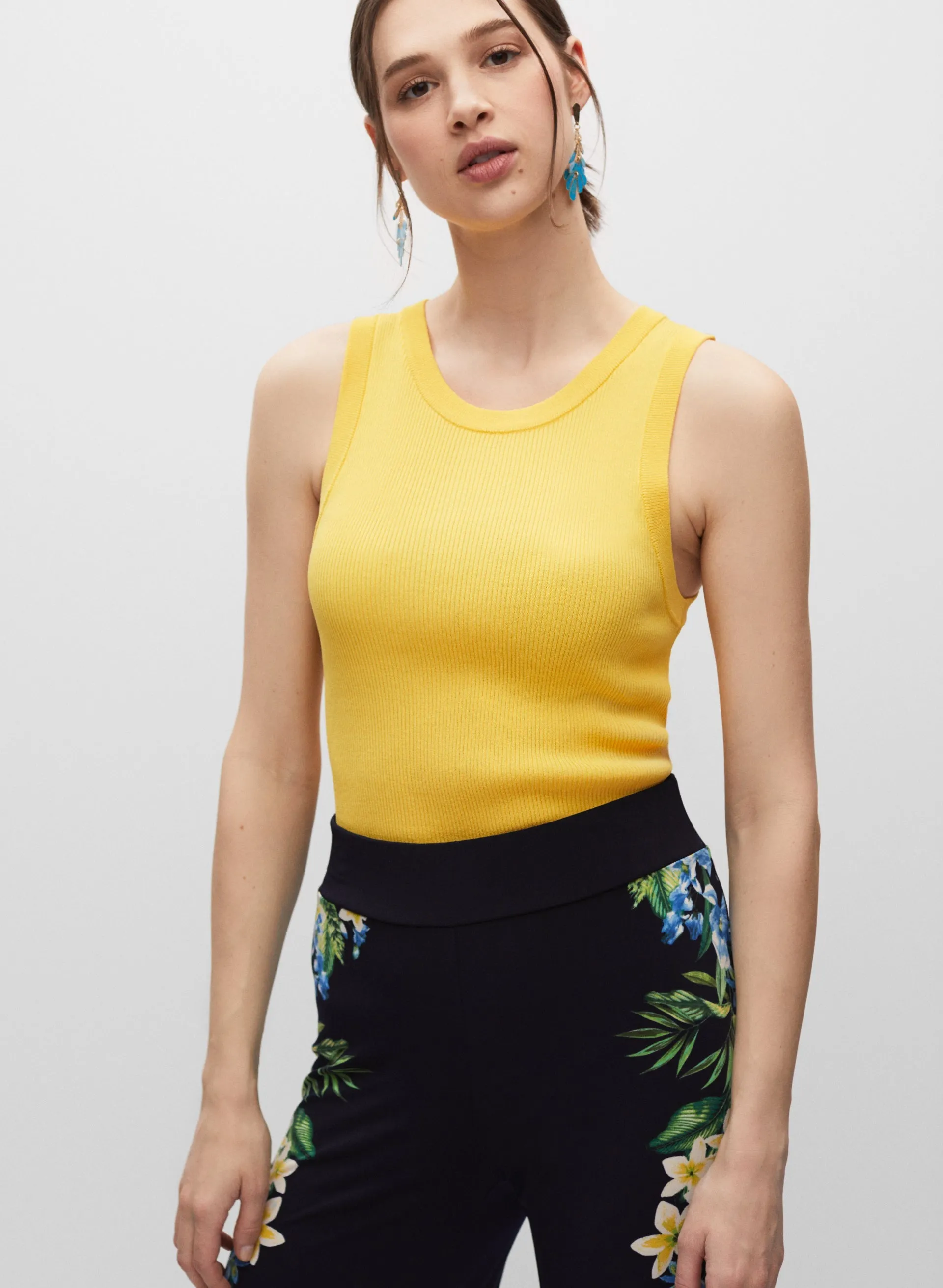 Floral Print Wide Leg Pants sold by Melanie Lyne product image thumbnail 2