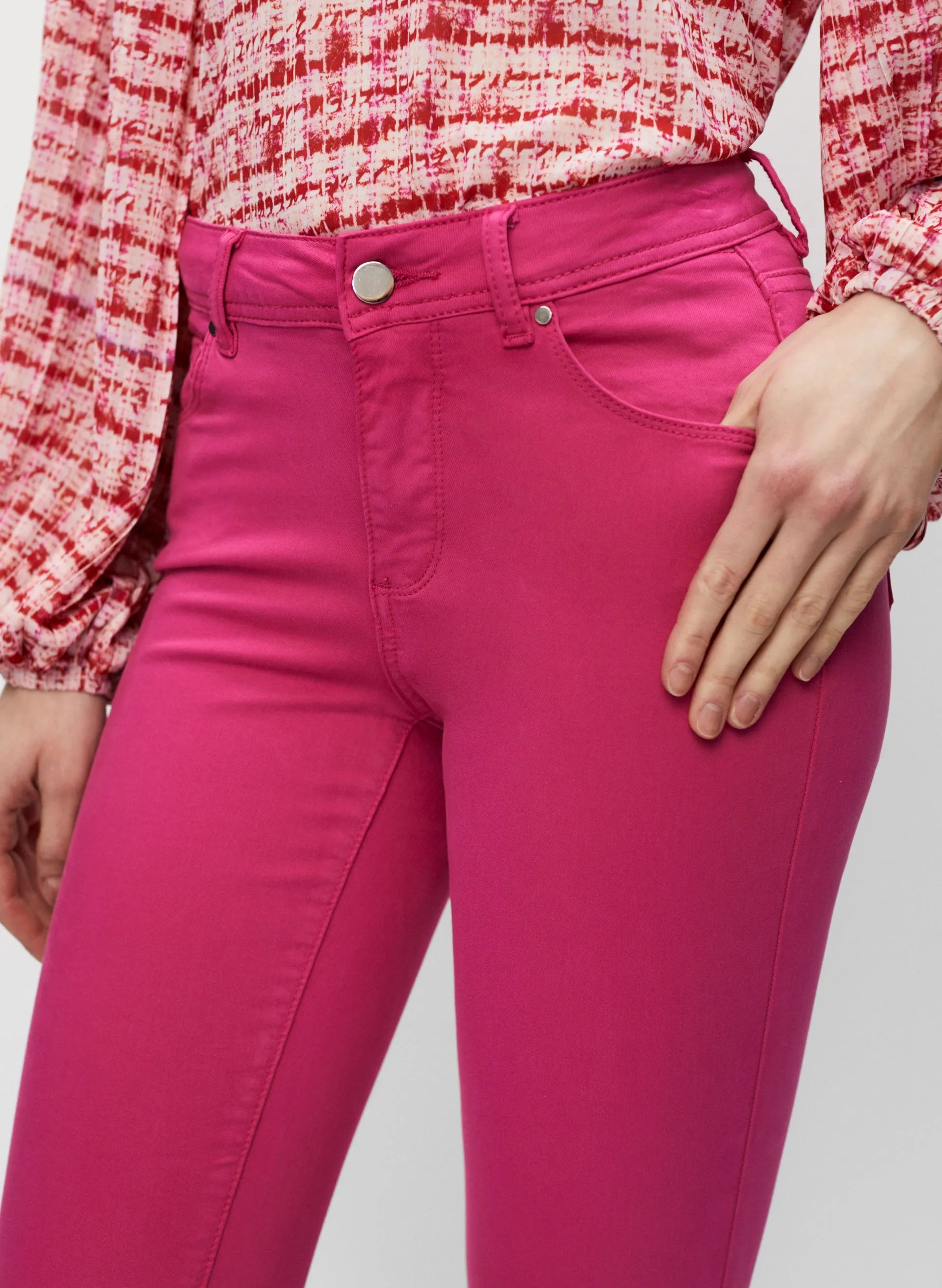 Frank Lyman - Ruffle Hem Jeans sold by Melanie Lyne product image thumbnail 5