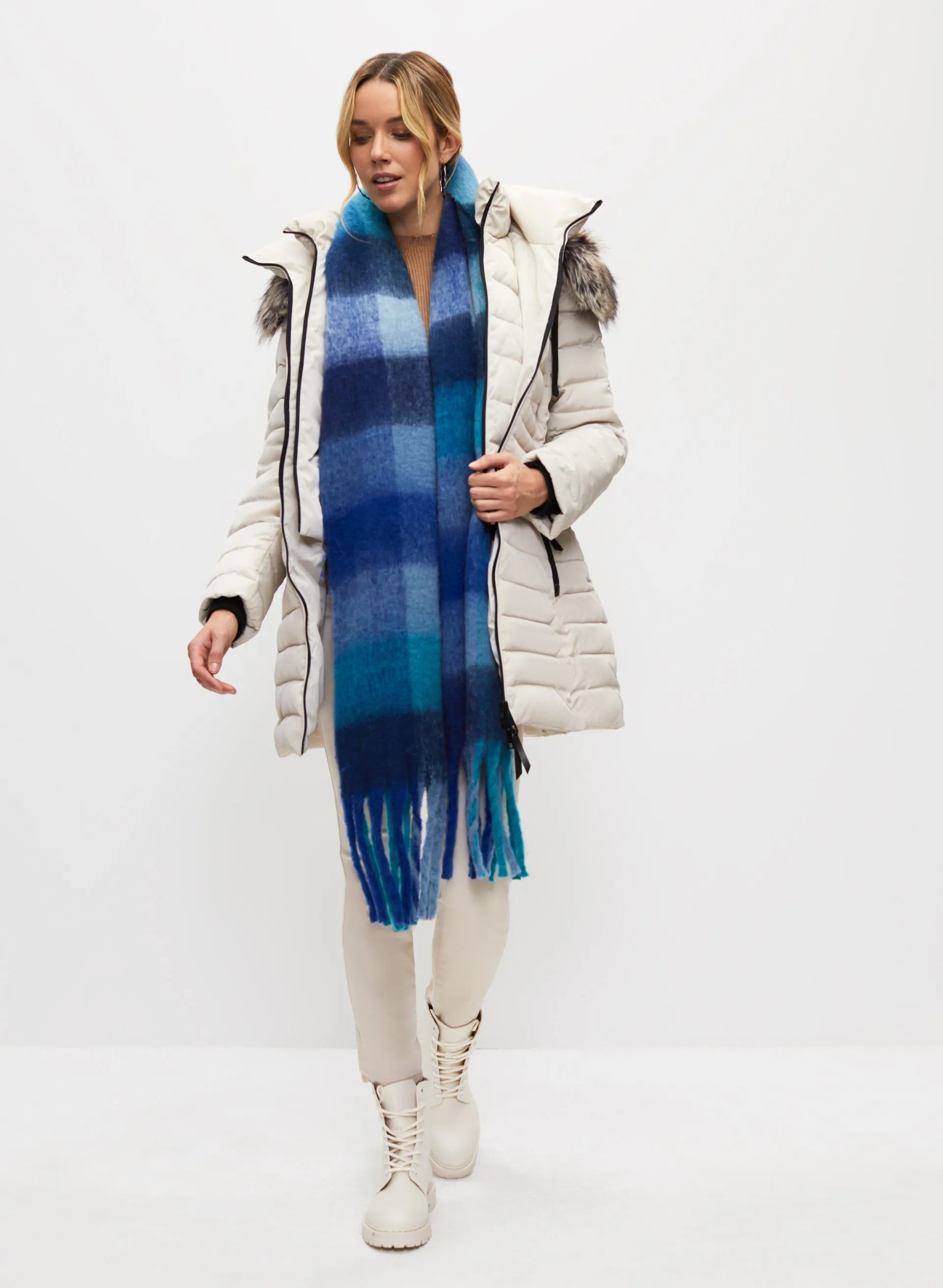 Sustainable Quilted Coat sold by Melanie Lyne product image thumbnail 4