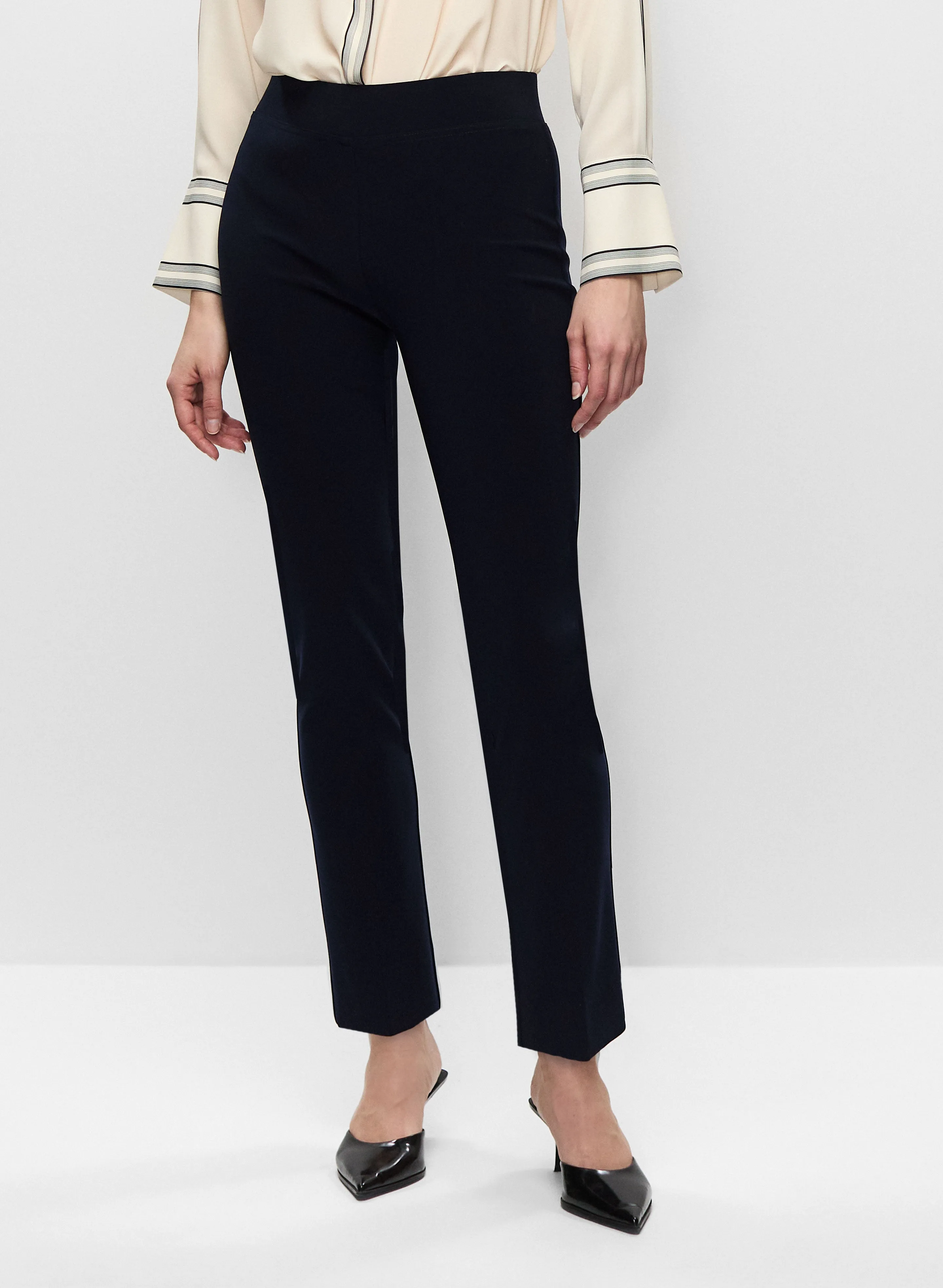 Joseph Ribkoff – Pull-on Straight Leg Pants sold by Melanie Lyne