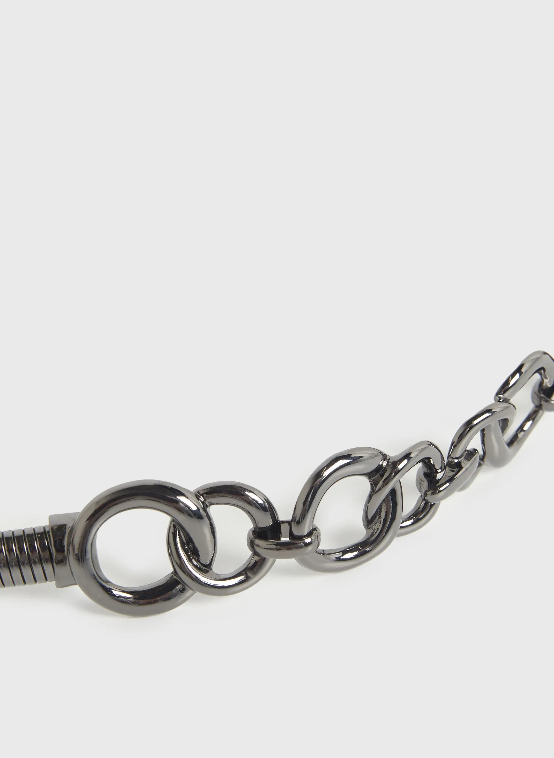 Circle Link Buckle Belt sold by Melanie Lyne product image thumbnail 2