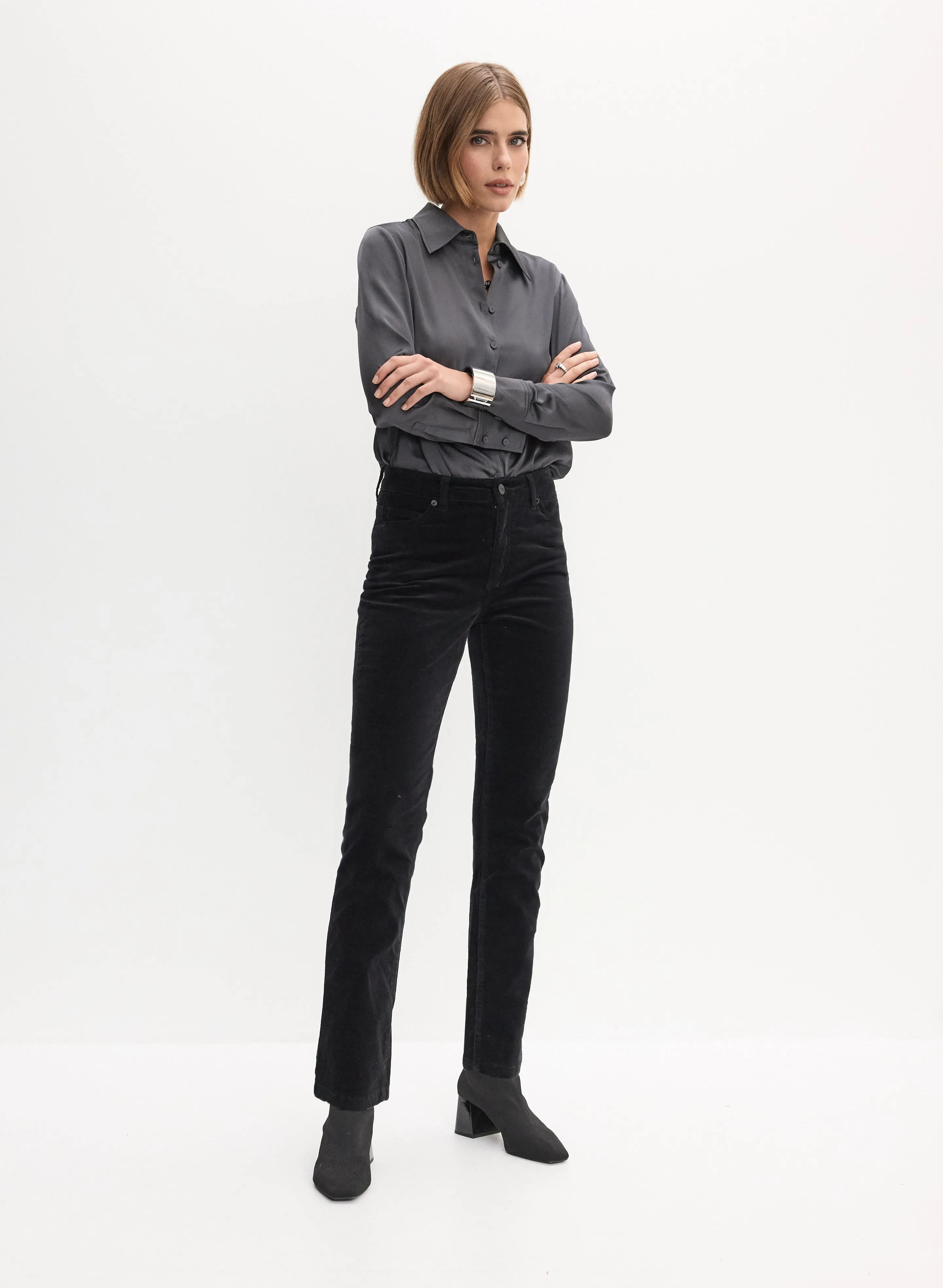 Velvet Straight Leg Jeans sold by Melanie Lyne product image thumbnail 3