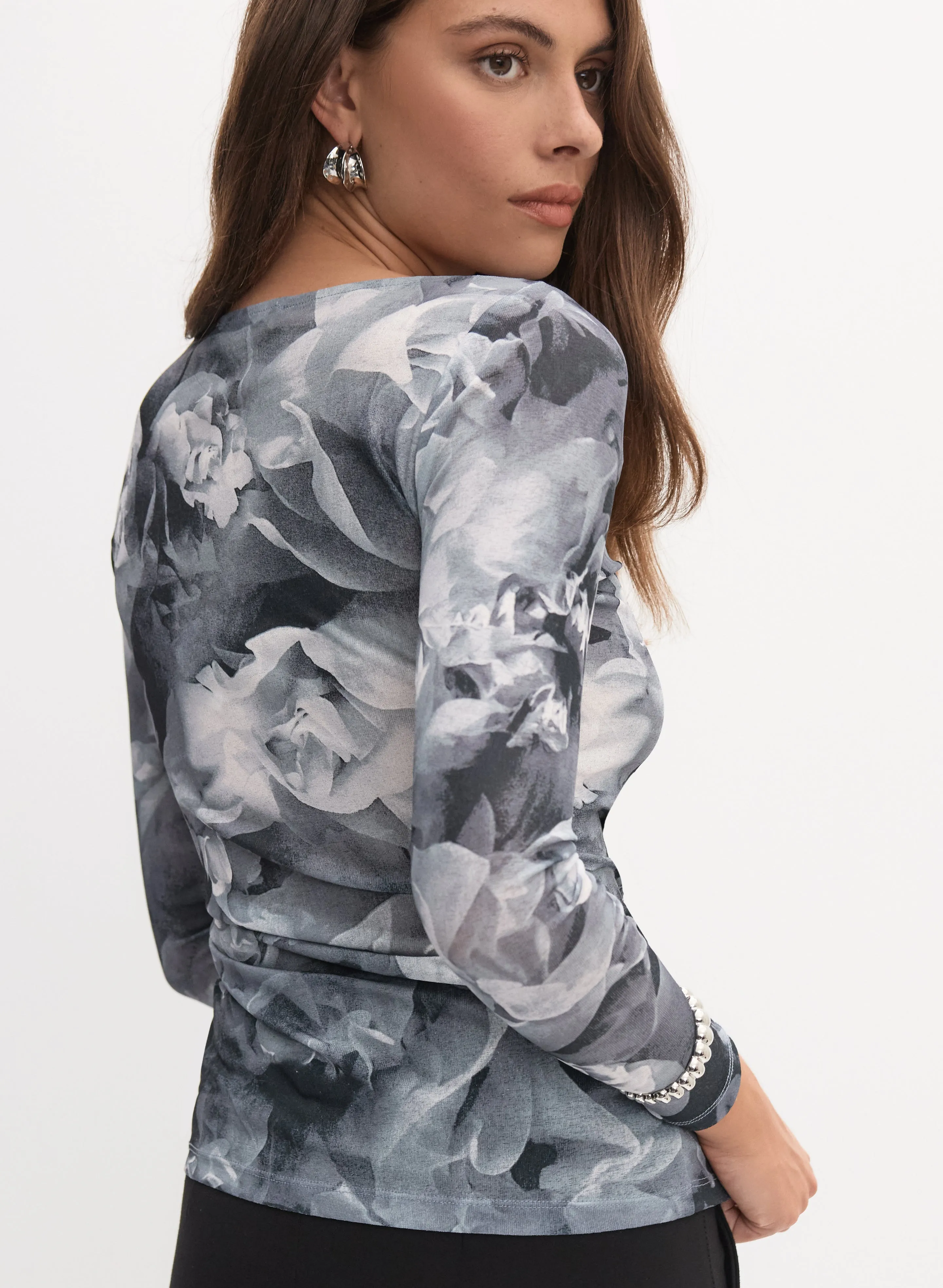 Floral Print Long Sleeve Top sold by Melanie Lyne product image thumbnail 4
