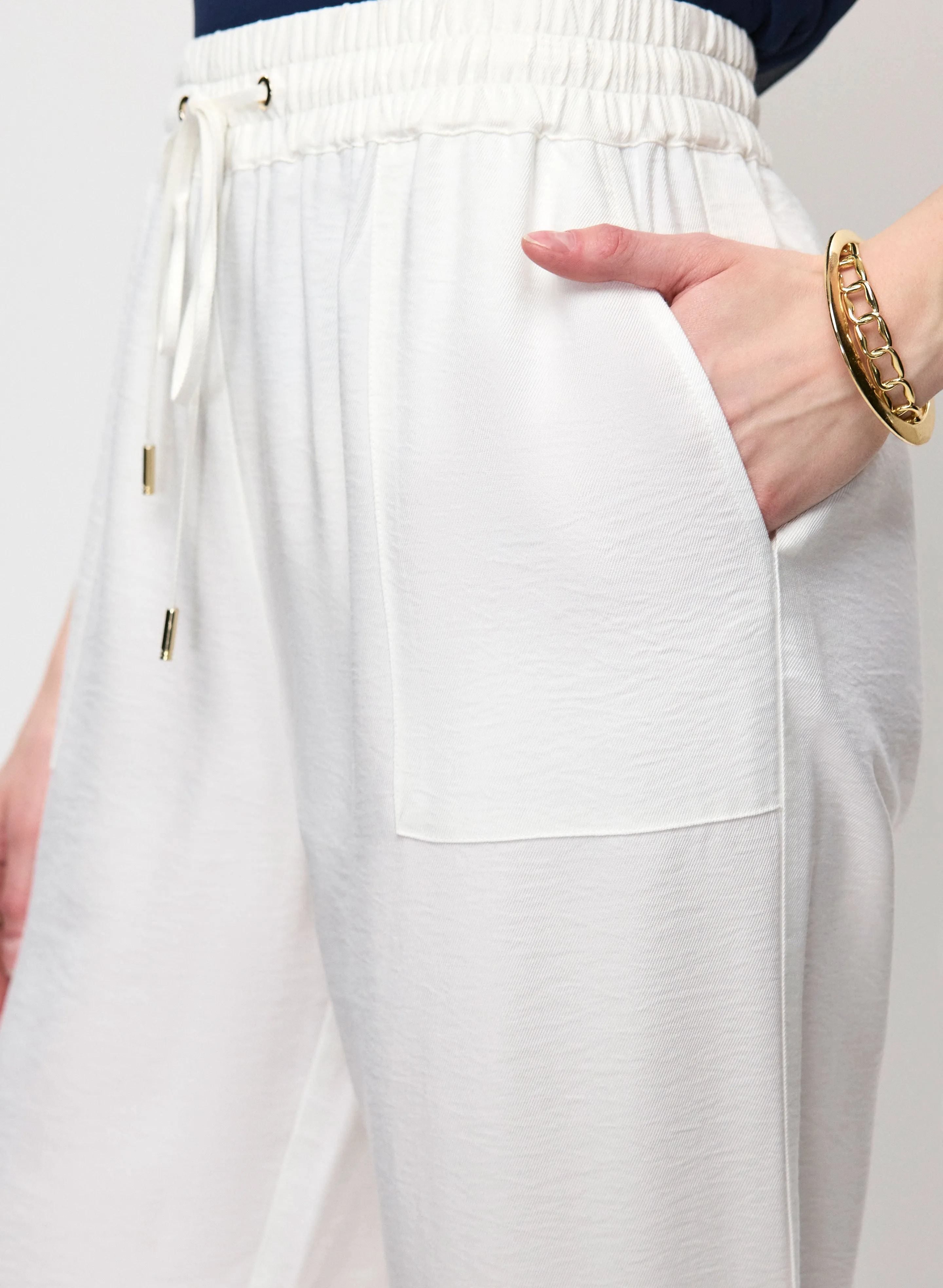 Essential Pull-On Drawstring Capris sold by Melanie Lyne product image thumbnail 4