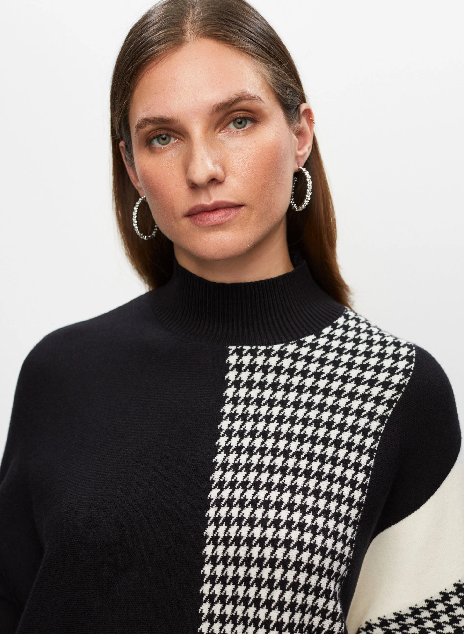 Frank Lyman - Houndstooth Motif Sweater sold by Melanie Lyne product image thumbnail 4
