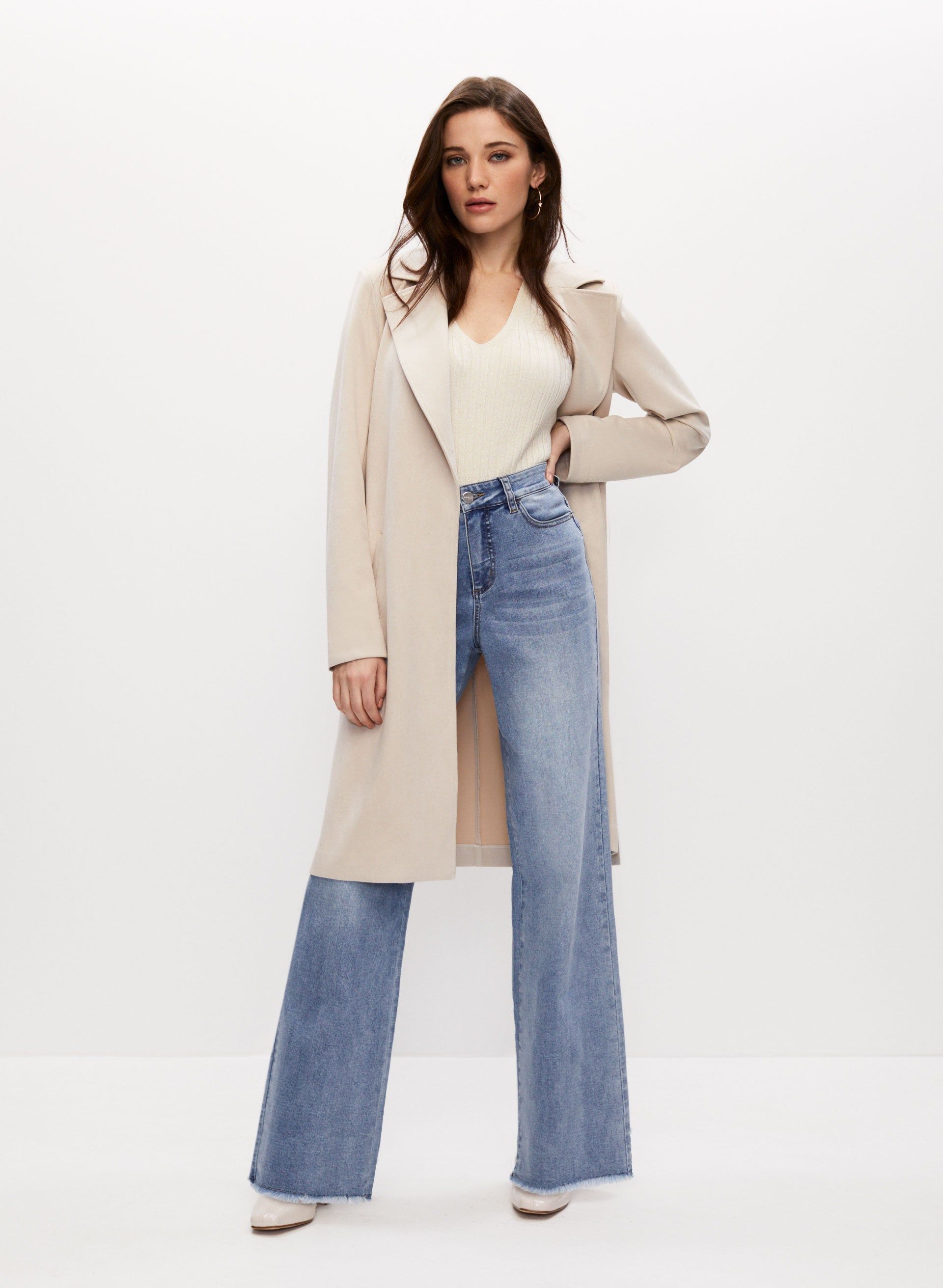 Wide Leg Distressed Detail Jeans sold by Melanie Lyne product image thumbnail 3