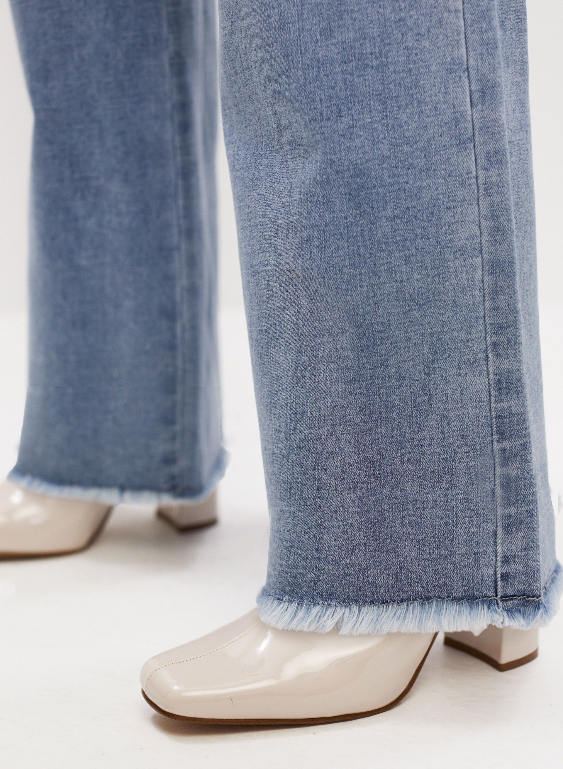 Wide Leg Distressed Detail Jeans sold by Melanie Lyne product image thumbnail 4