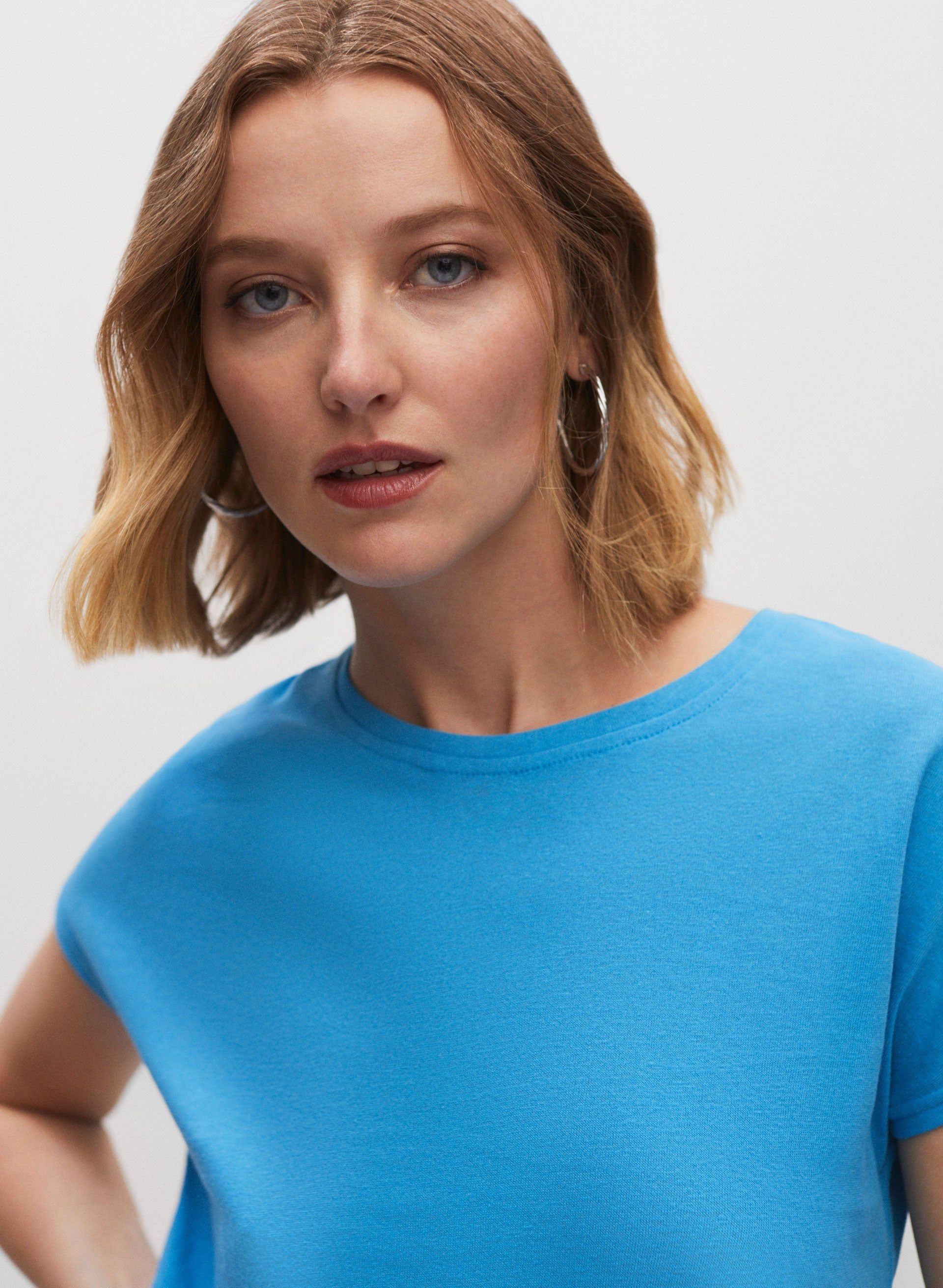 Linen Short Sleeve Tee sold by Melanie Lyne product image thumbnail 2