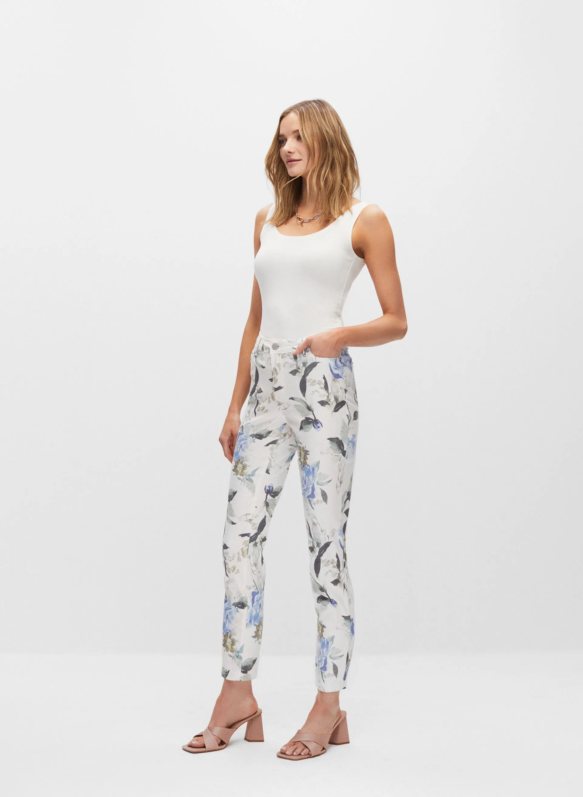 Floral Print Slim Leg Jeans sold by Melanie Lyne product image thumbnail 3
