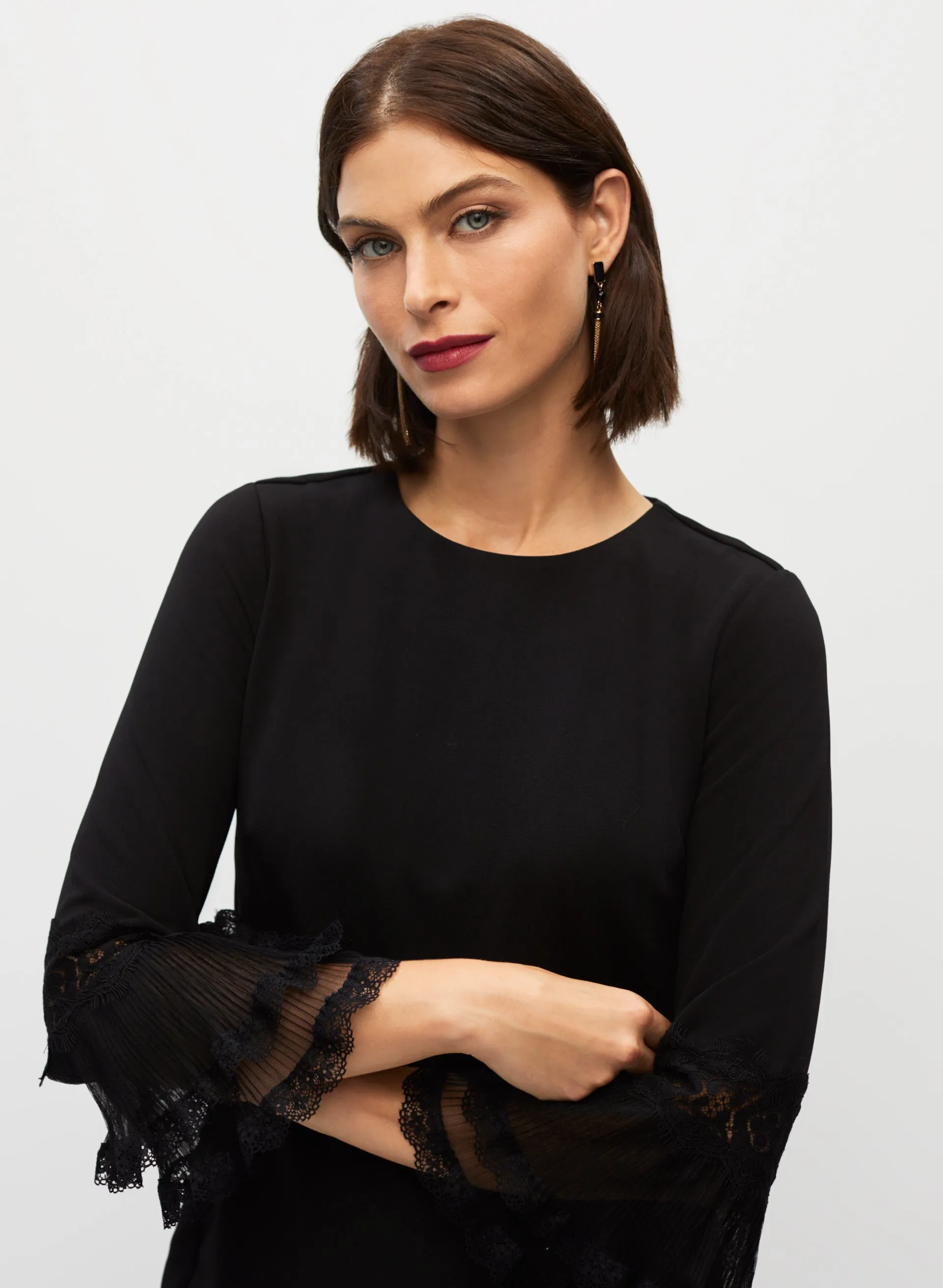 Lace Detail Bell Sleeve Dress sold by Melanie Lyne product image thumbnail 4