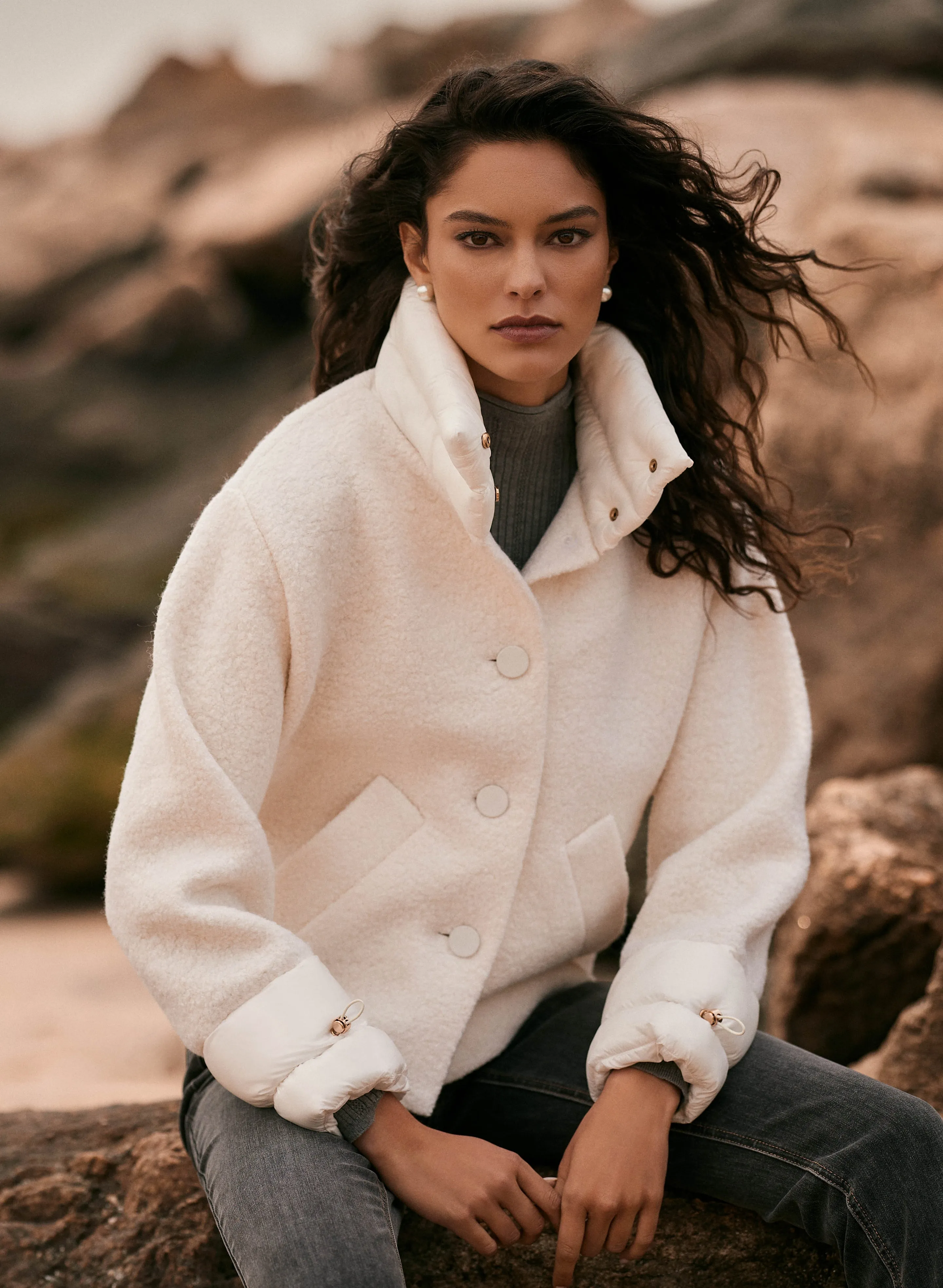 Style In Transit sold by Melanie Lyne