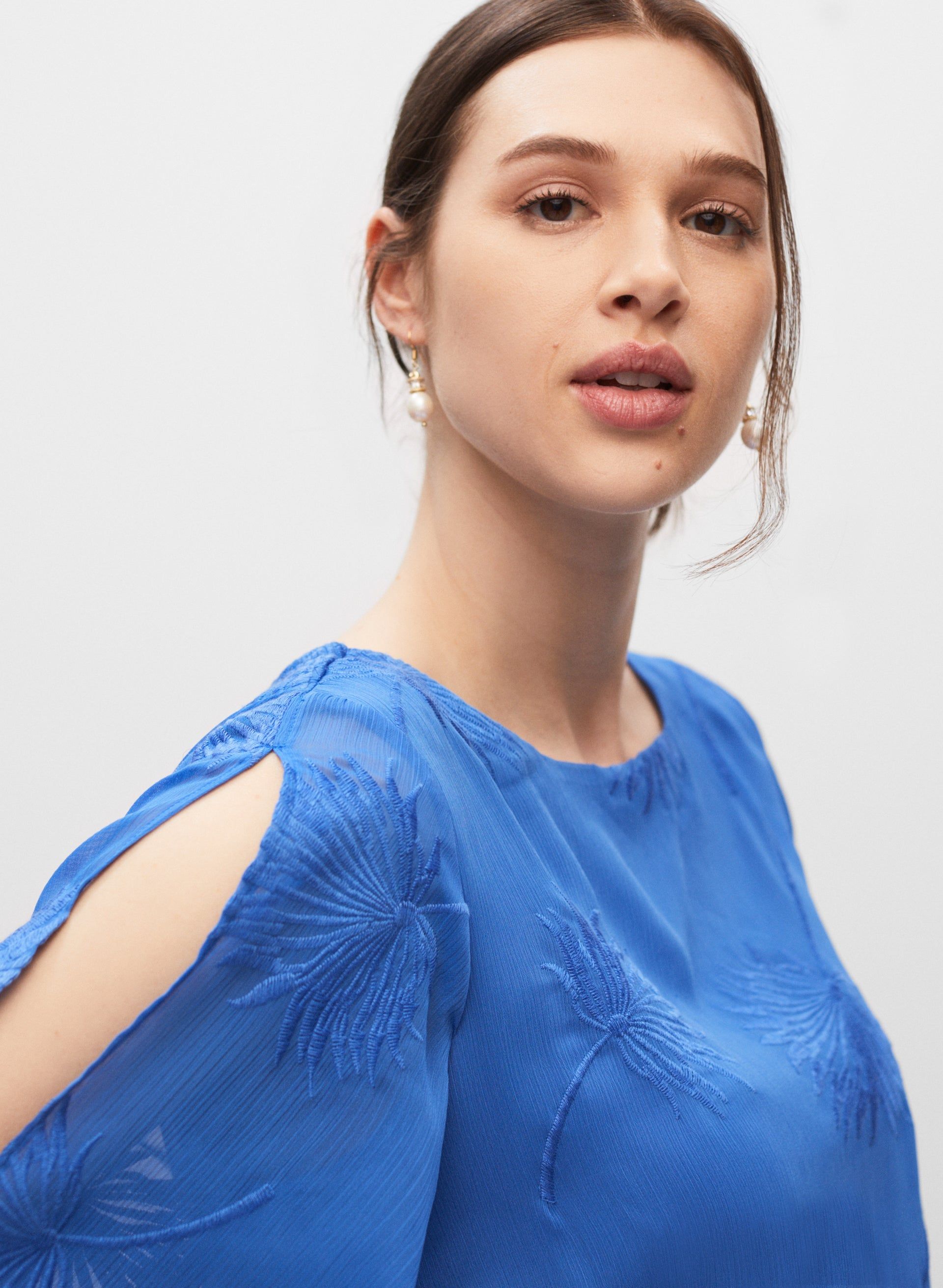 Embroidered Floral Detail Top sold by Melanie Lyne product image thumbnail 2