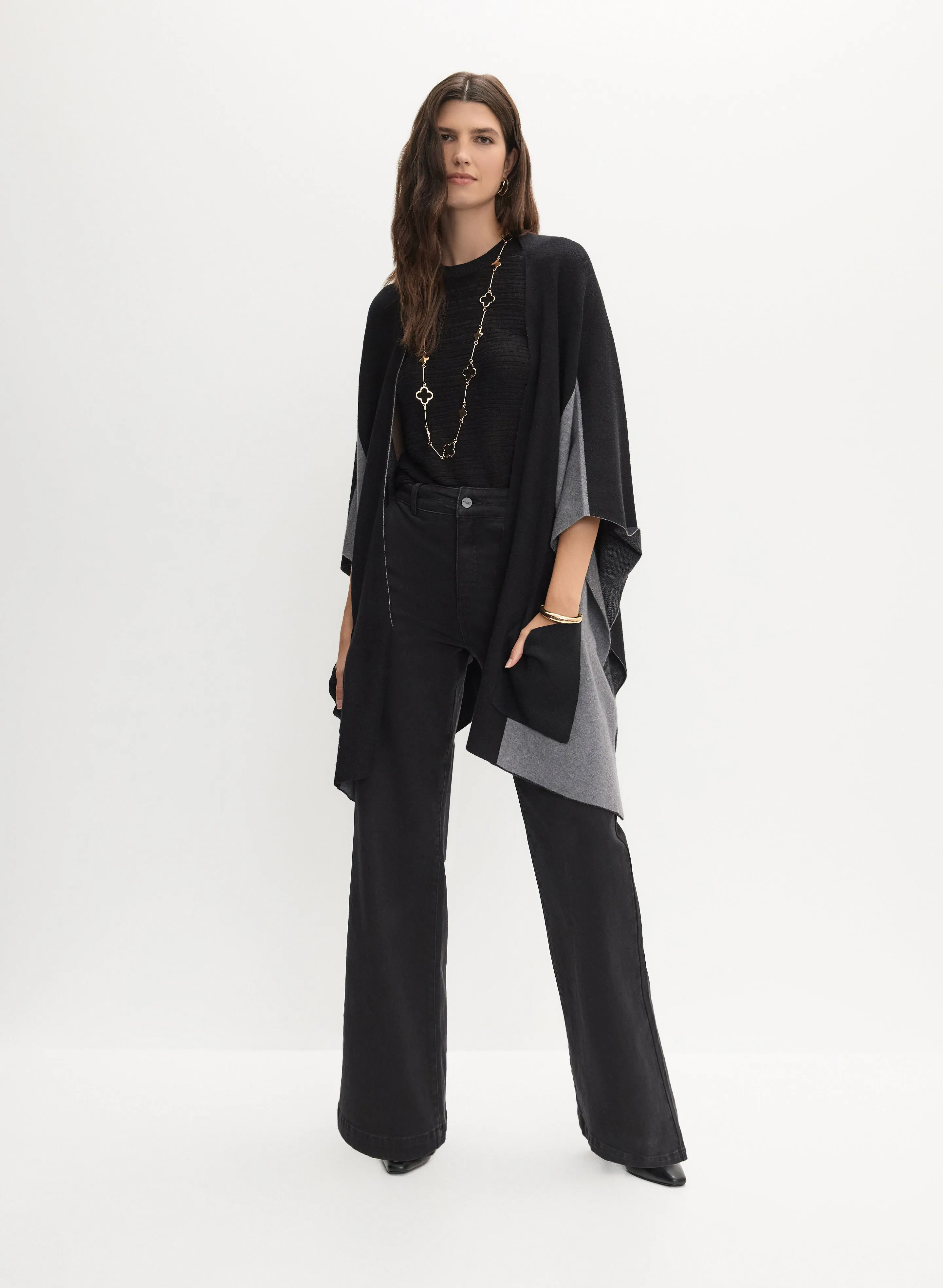 Contrast Motif Poncho sold by Melanie Lyne product image thumbnail 3