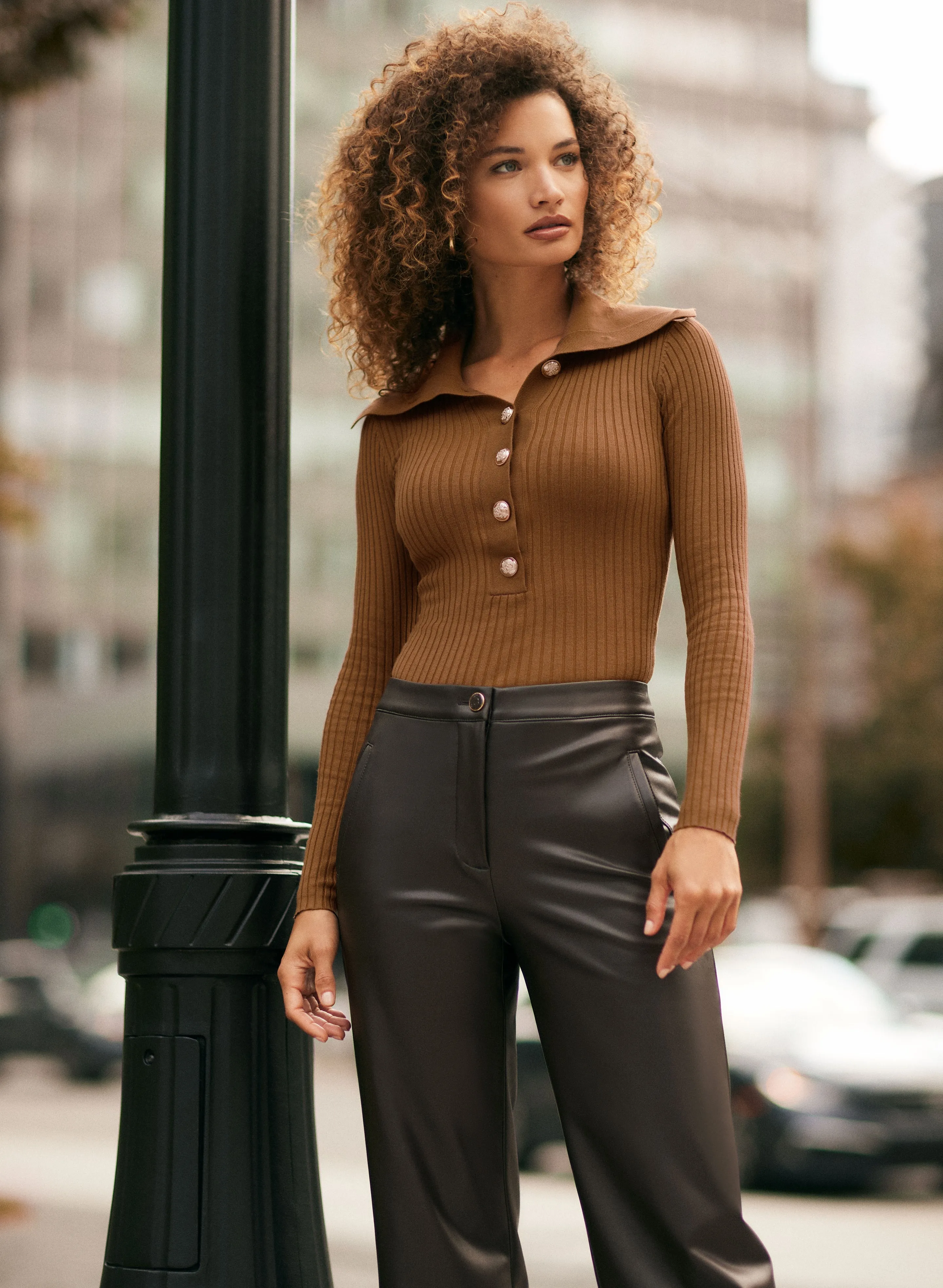 Casual Chic sold by Melanie Lyne