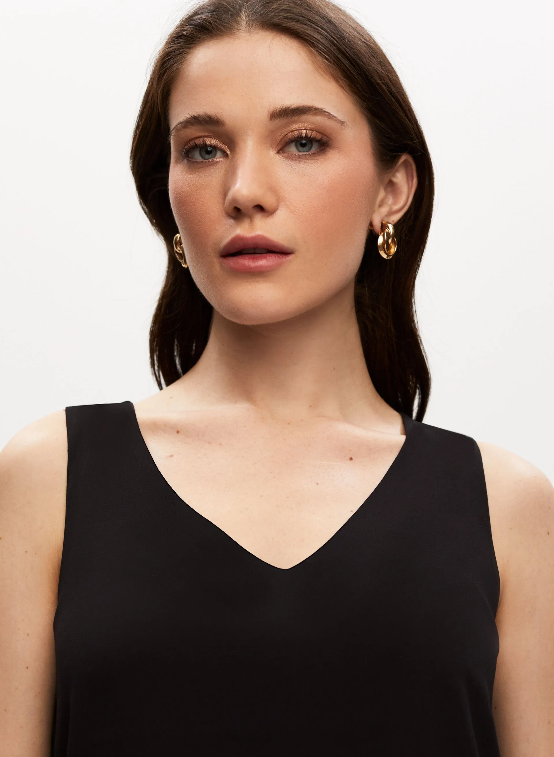 Sleeveless V-Neck Blouse sold by Melanie Lyne product image thumbnail 3