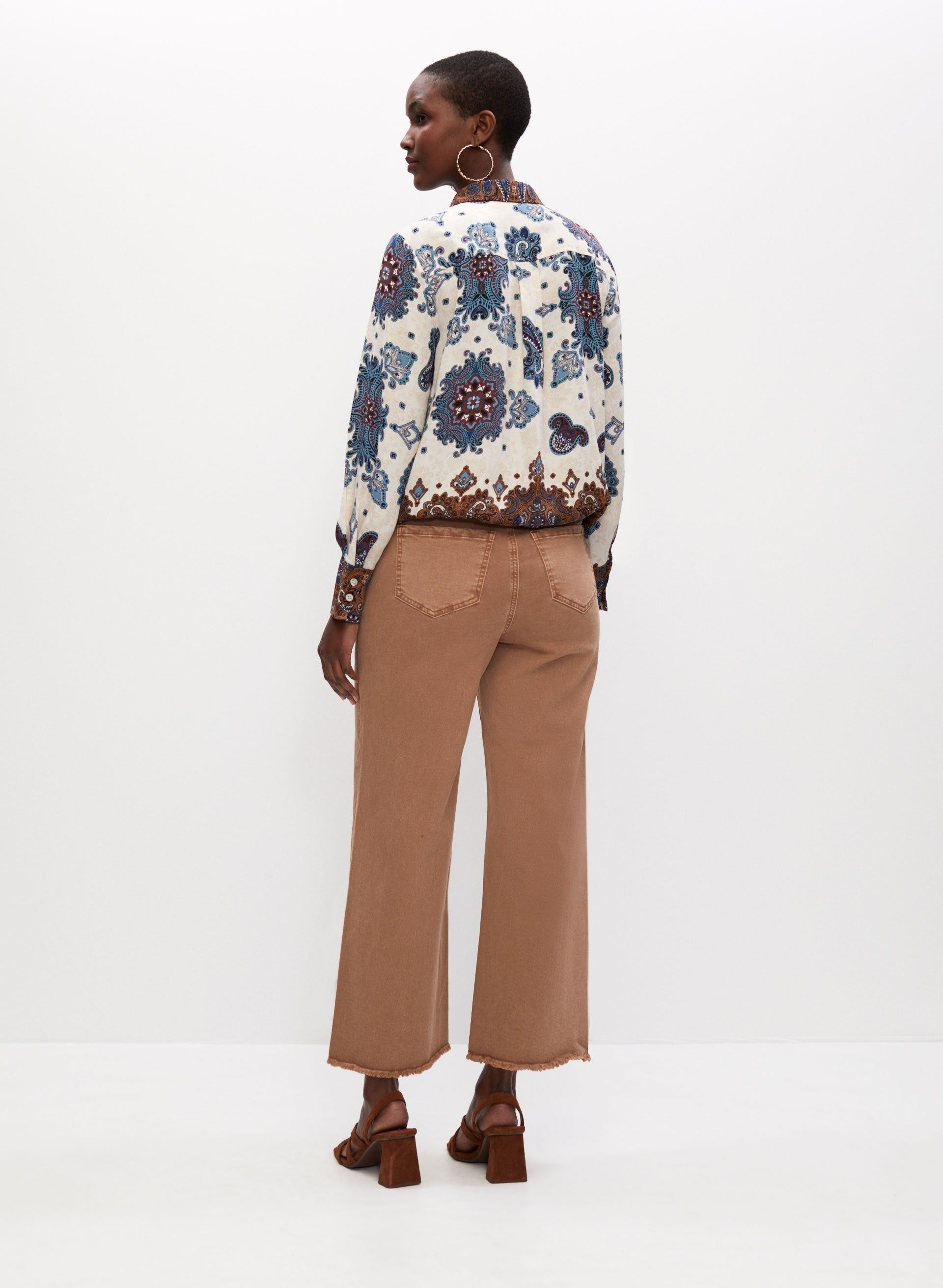 Paisley Print Top sold by Melanie Lyne product image thumbnail 4