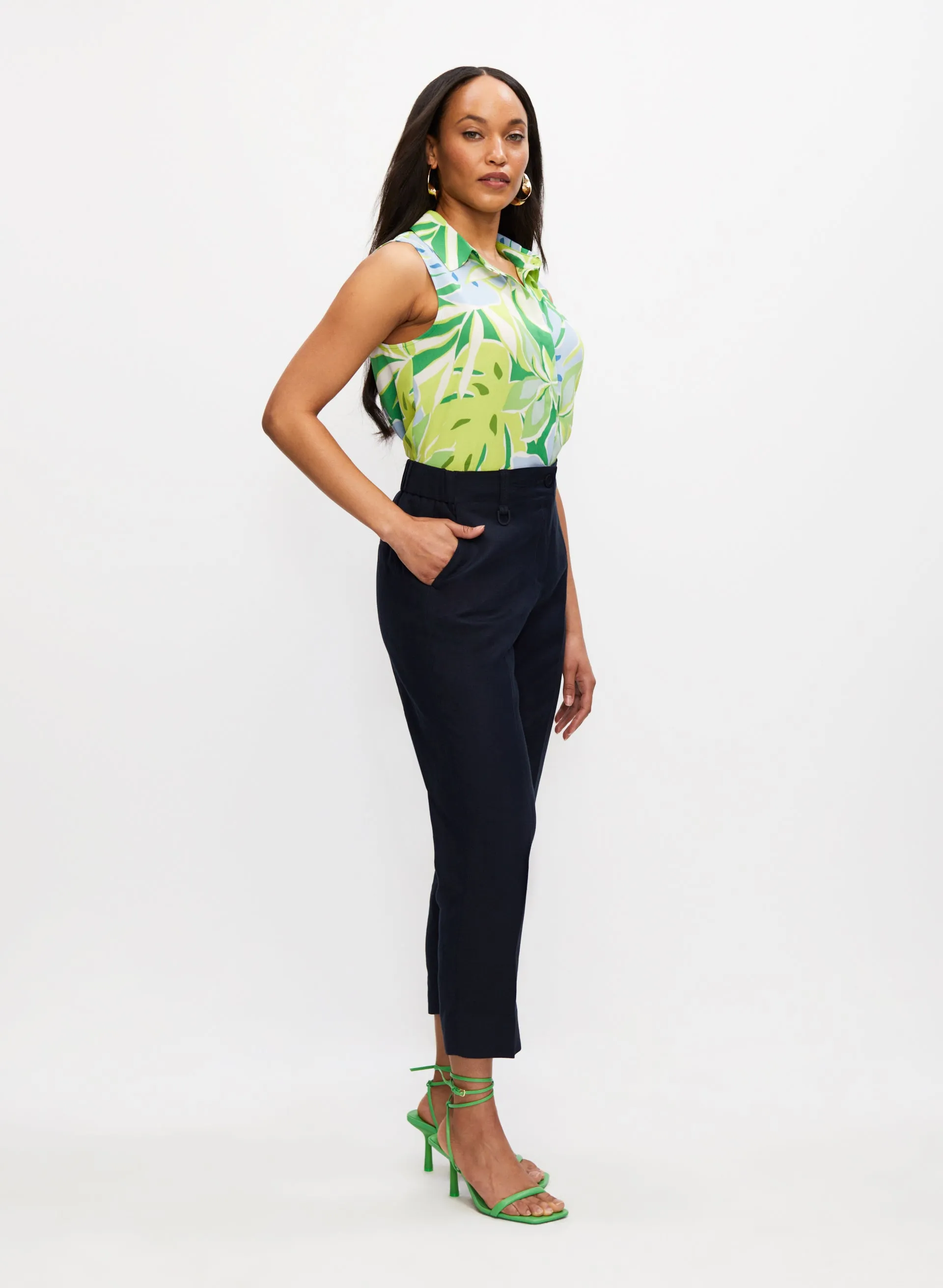 Linen Straight Leg Capris sold by Melanie Lyne product image thumbnail 5