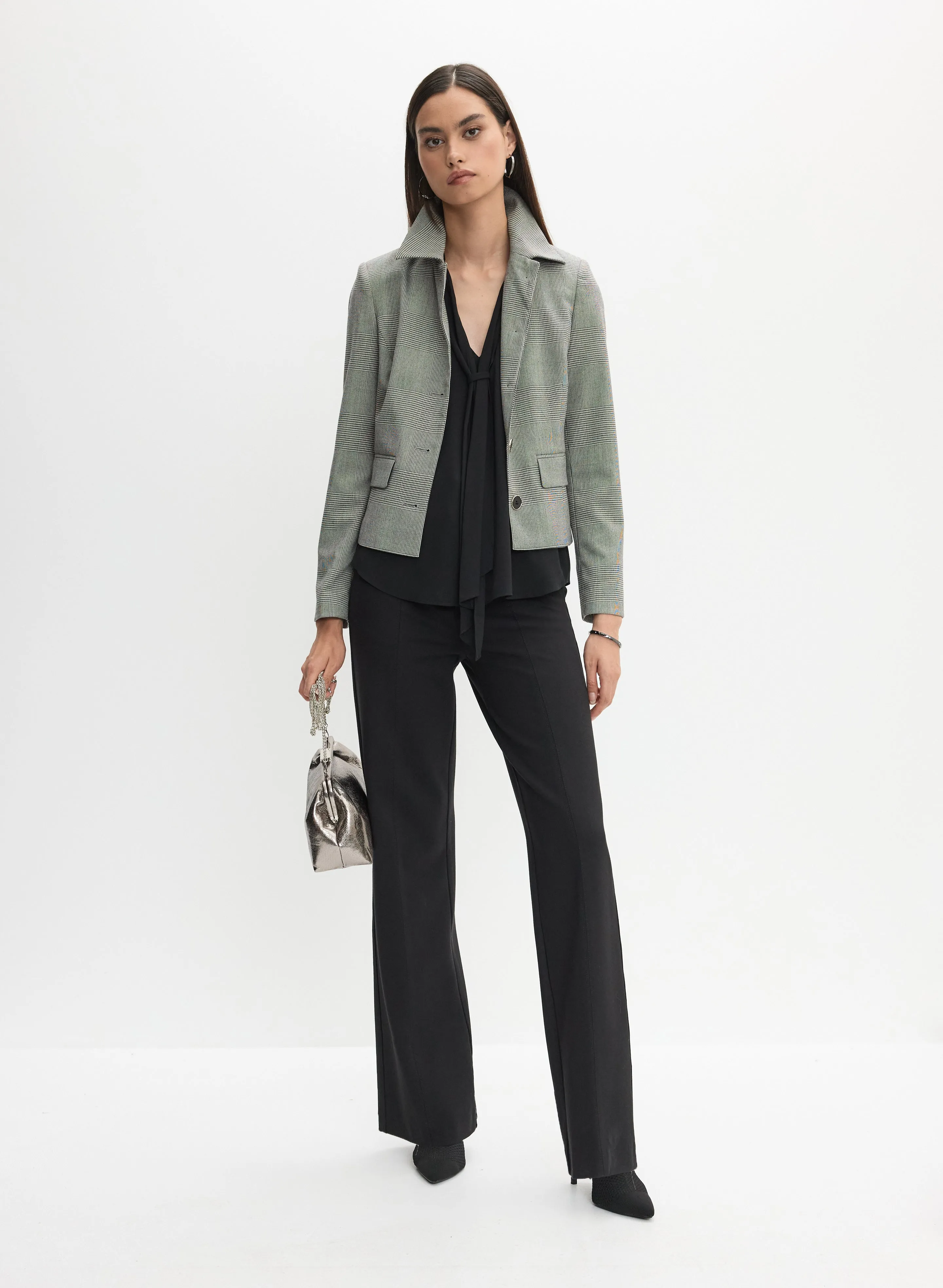 V-Neck Sleeveless Chiffon Blouse sold by Melanie Lyne product image thumbnail 3