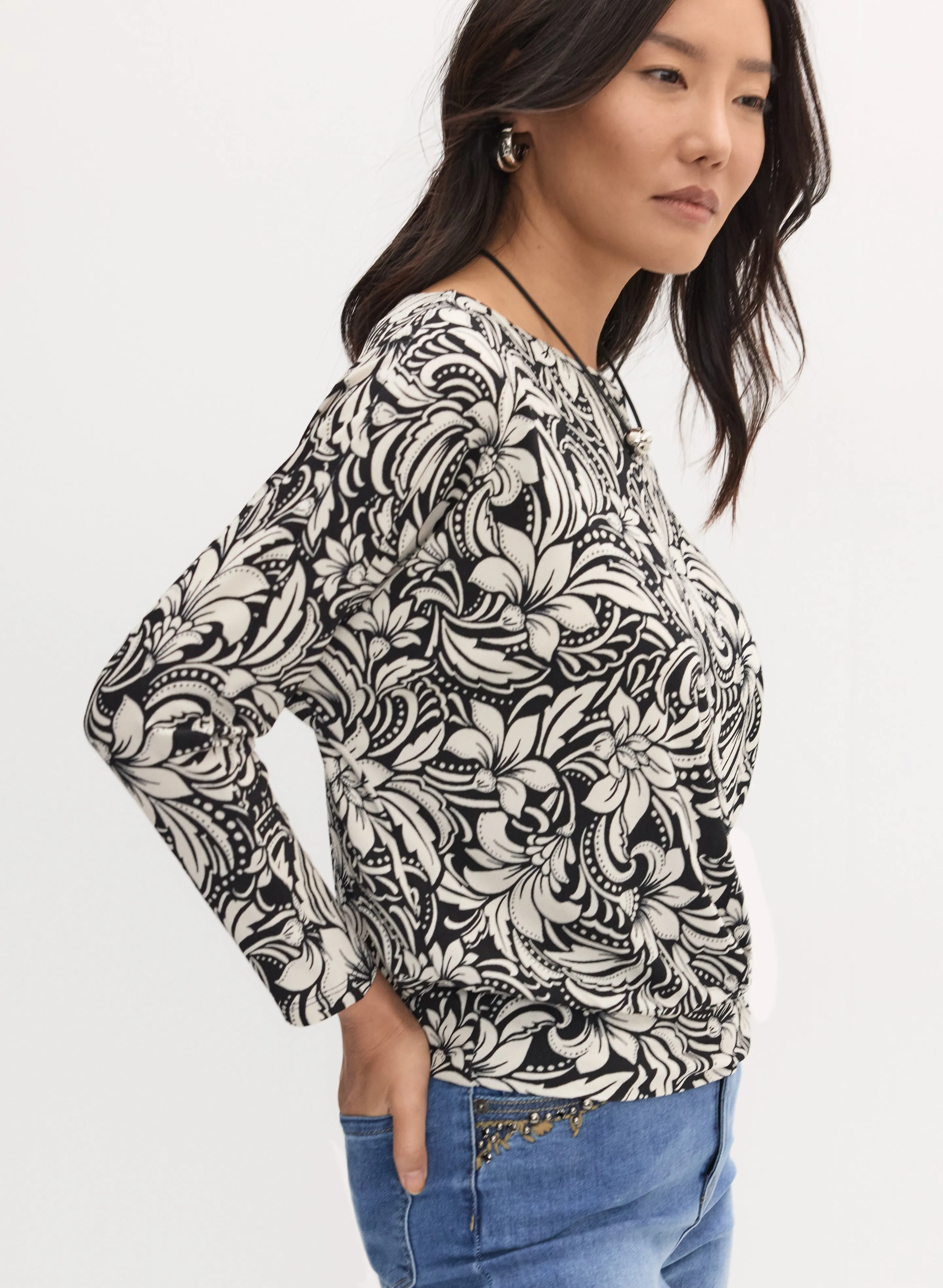 Graphic Floral Print Top sold by Melanie Lyne product image thumbnail 4