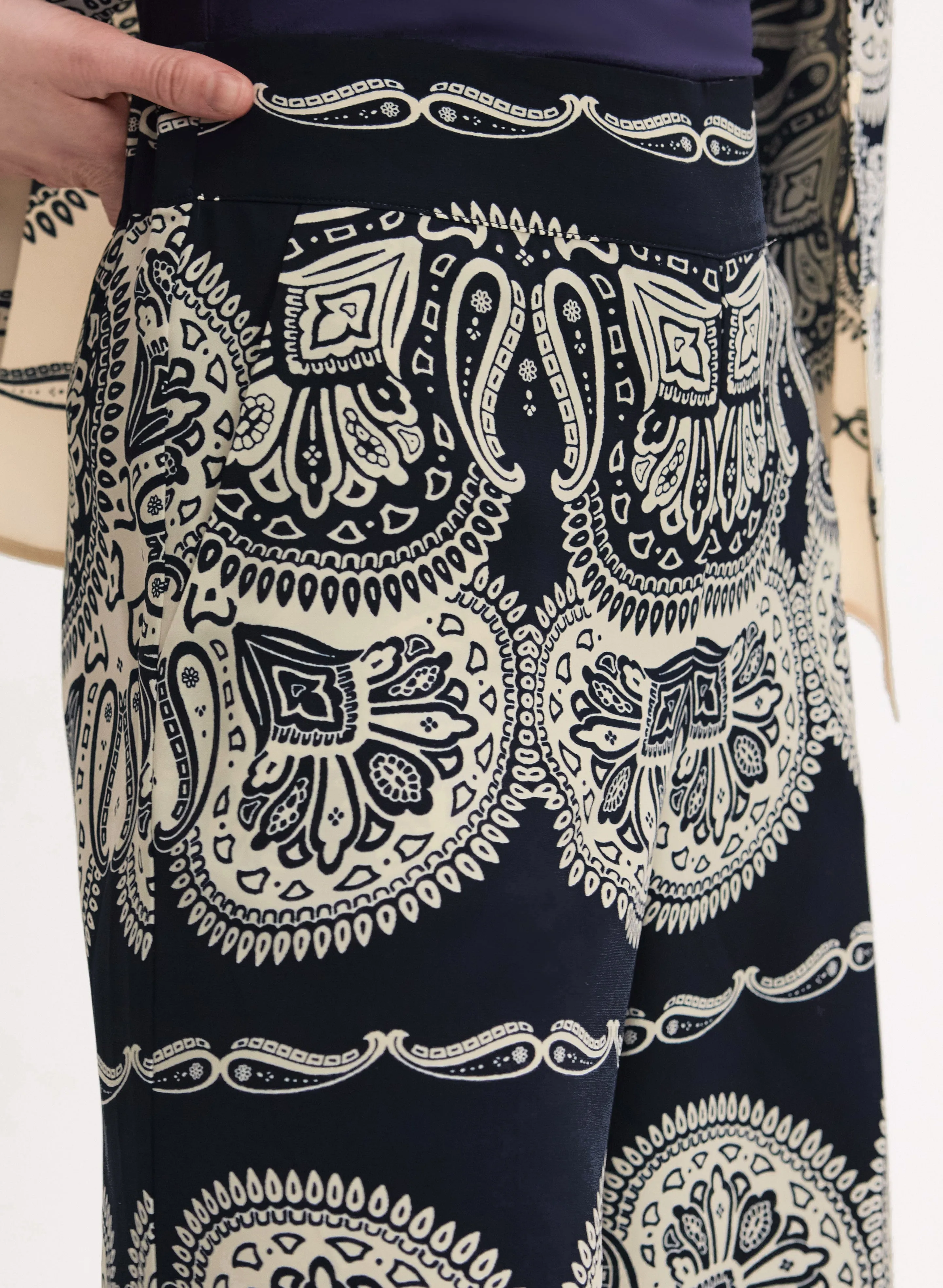 Paisley Wide-Leg Pants sold by Melanie Lyne product image thumbnail 4