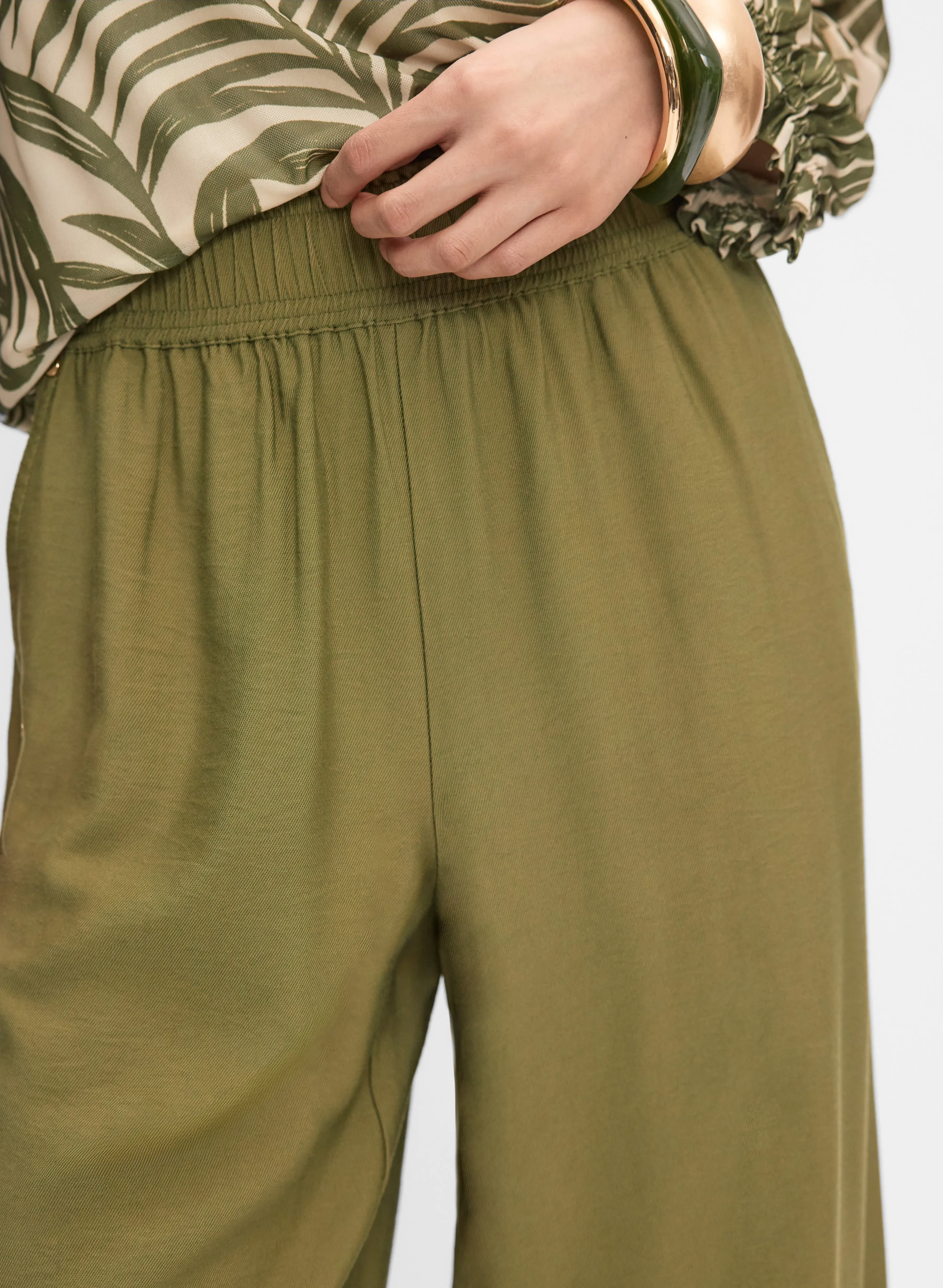 Wide-Leg Pants sold by Melanie Lyne product image thumbnail 5