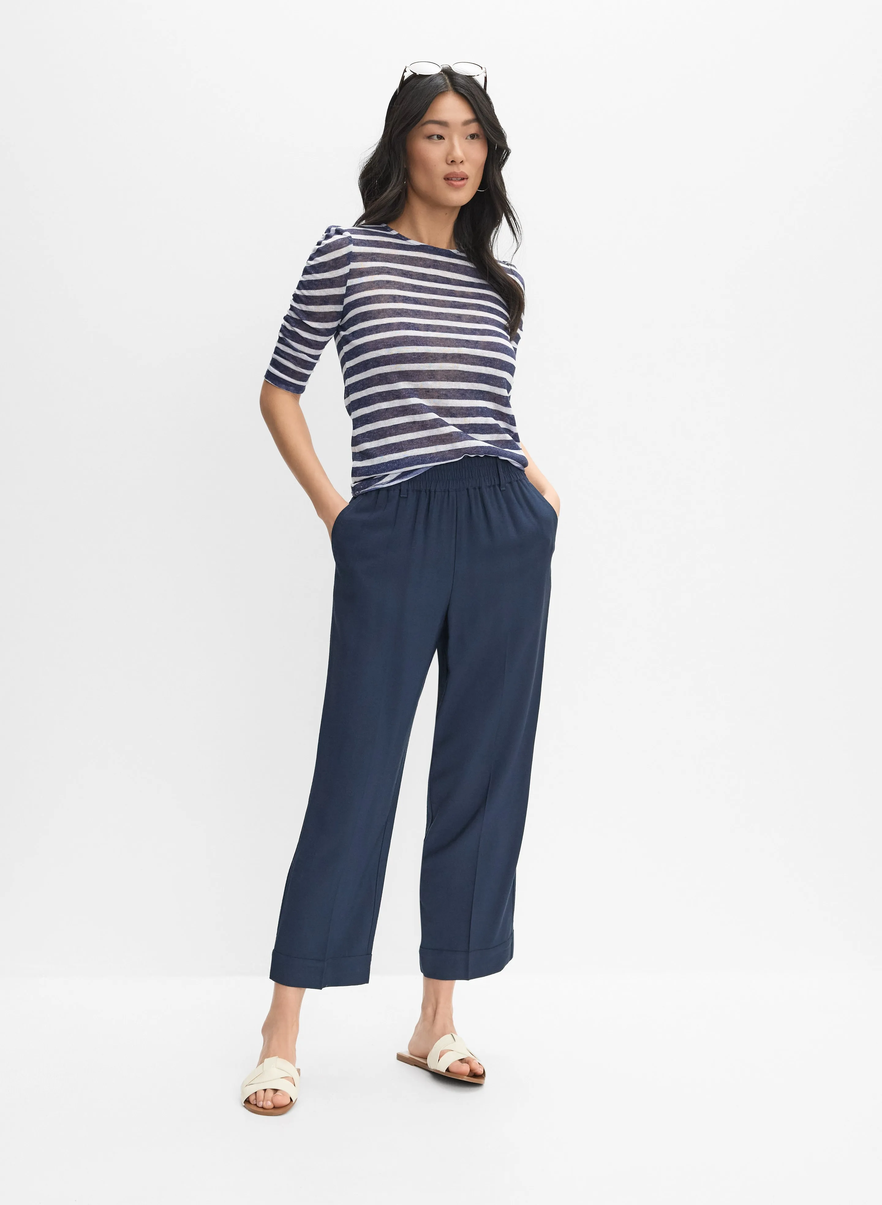 Elastic Waist Capris sold by Melanie Lyne product image thumbnail 3